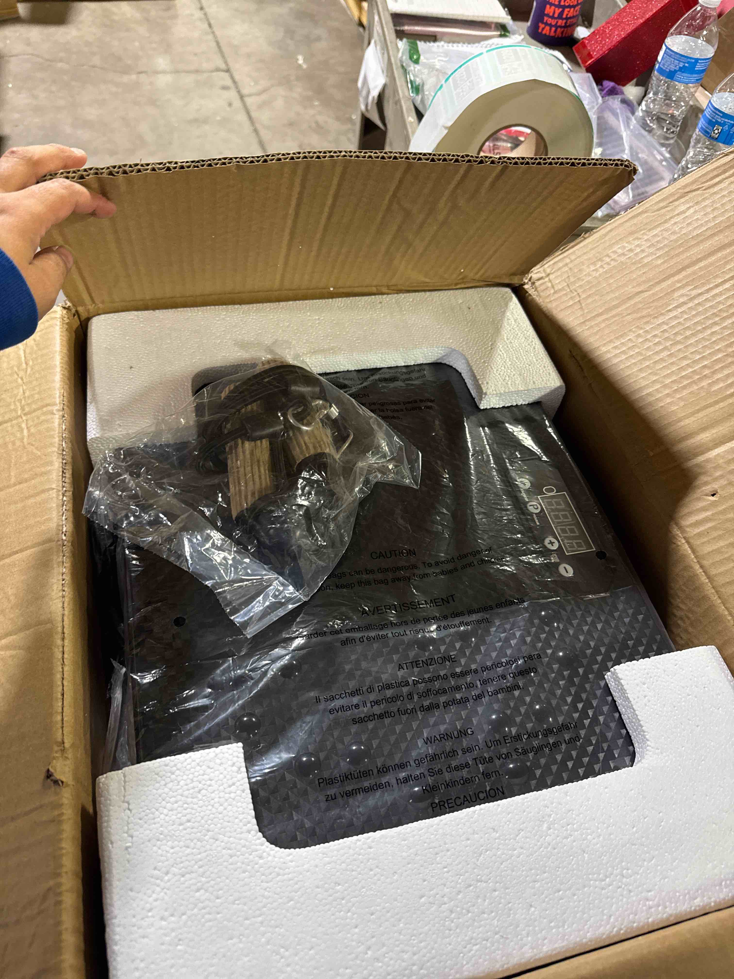 Condition photo showing New/Like New for Vibration Plate Exercise Machine, 400 Lbs Capacity Whole Body Vibrating Plate for Lymphatic Drainage, Weight Loss Fat Burner for Home Workout Women Men
