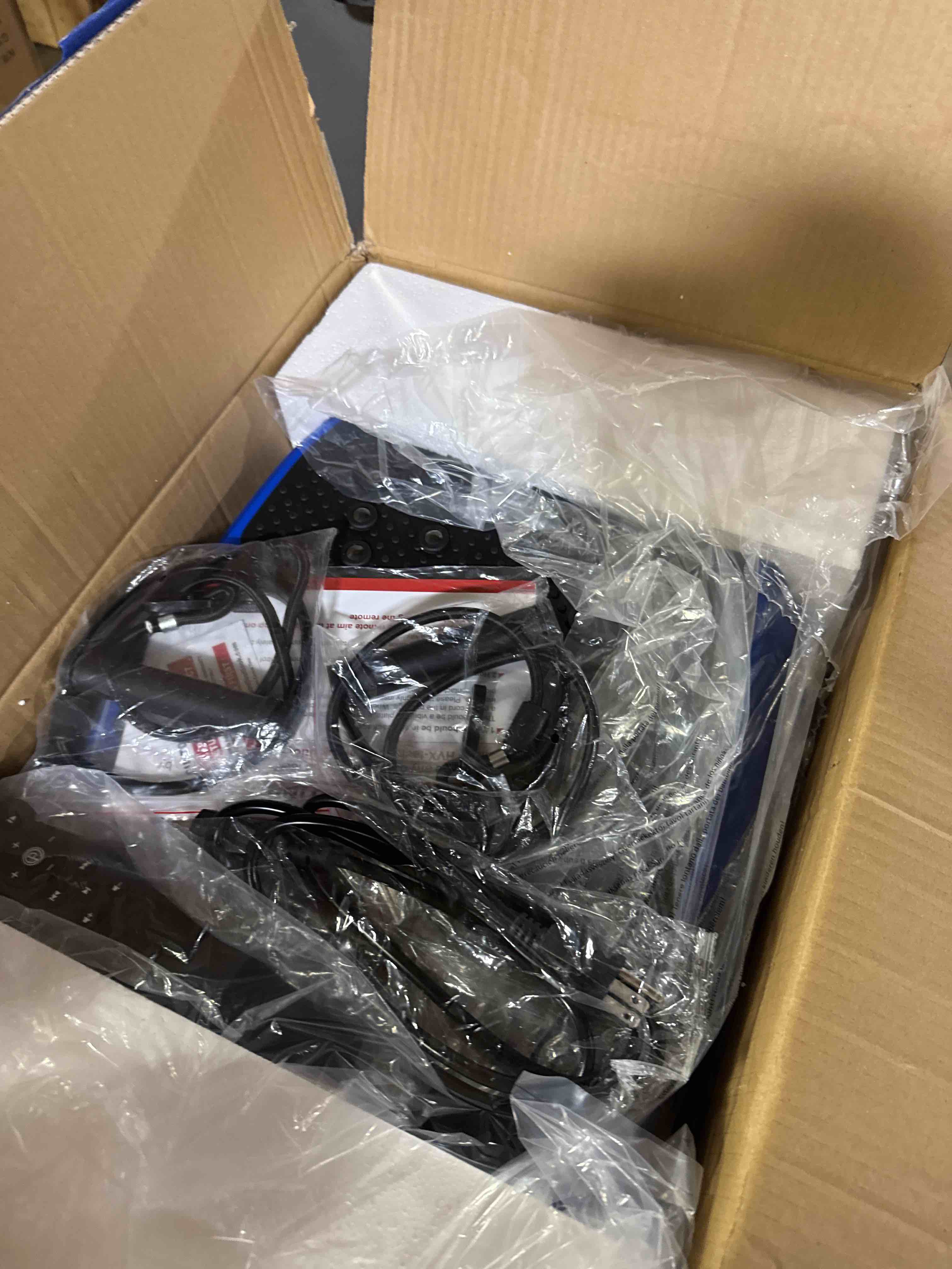 Condition photo showing New/Like New for Vibration Plate Exercise Machine, Vibrating Fitness Platform for Lymphatic Drainage, Full Body Shaker Workout Equipment, Bluetooth Music Shaping Vibrate Plate, Board Sport for Home Exercise Gym, Blue