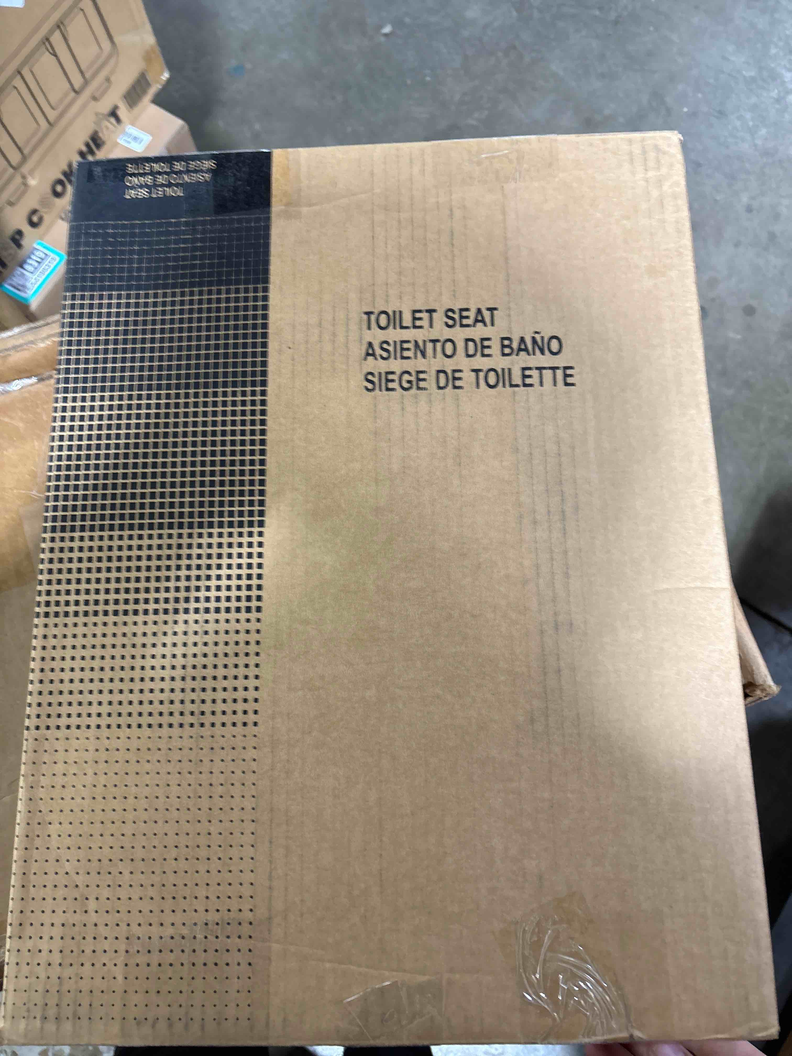 Condition photo showing New/Like New for BEMIS 170 000 Toilet Seat, ELONGATED, Plastic, White