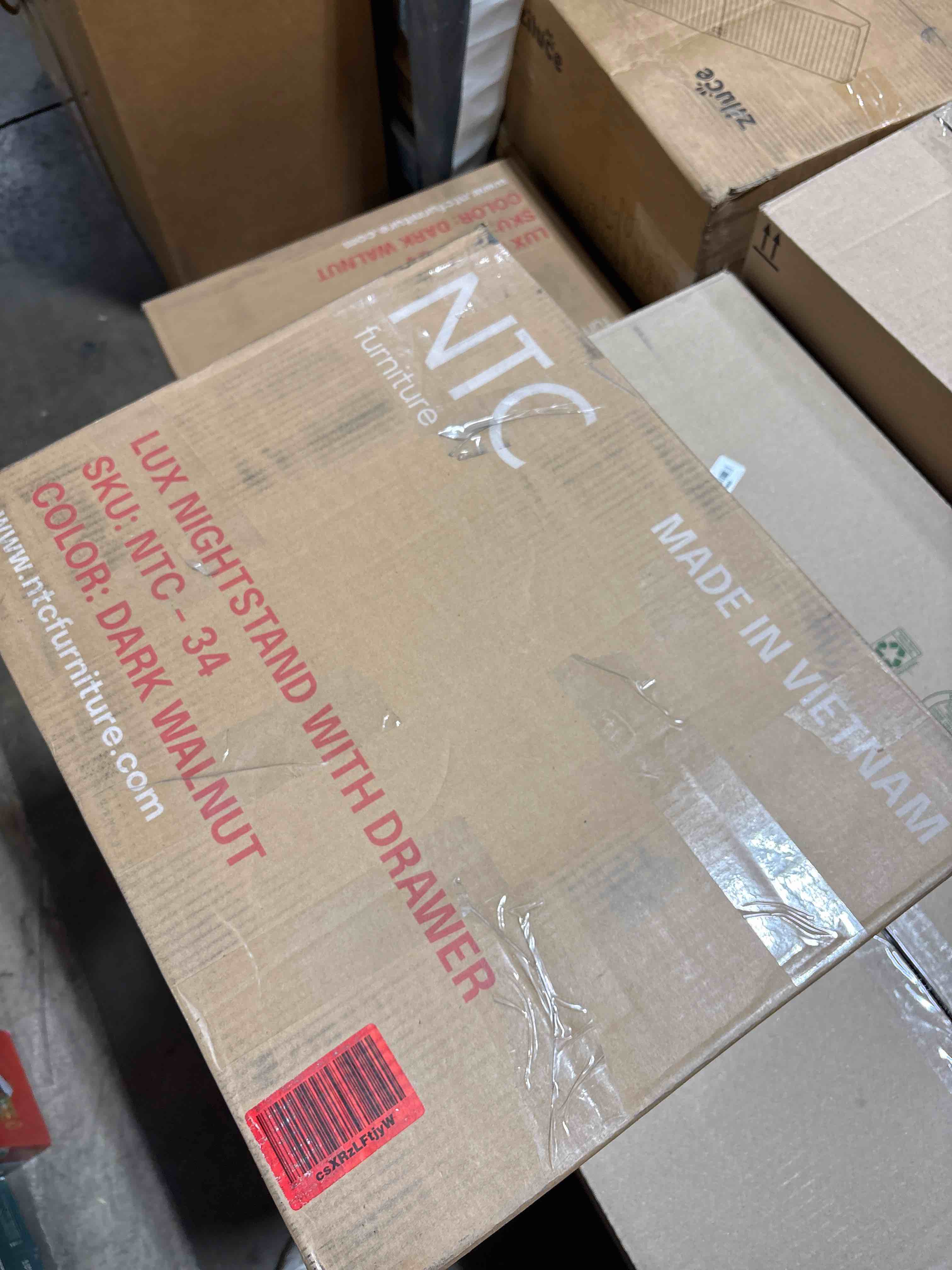 Condition photo showing New/Like New for NTC Lux Solid Wood Nightstand with Drawer, Mid Century Modern Side Table Bedroom, Bedside Furniture, Night Stand, End Table, Easy Assembly - Dark Walnut Dark Walnut Lux (With Drawer)