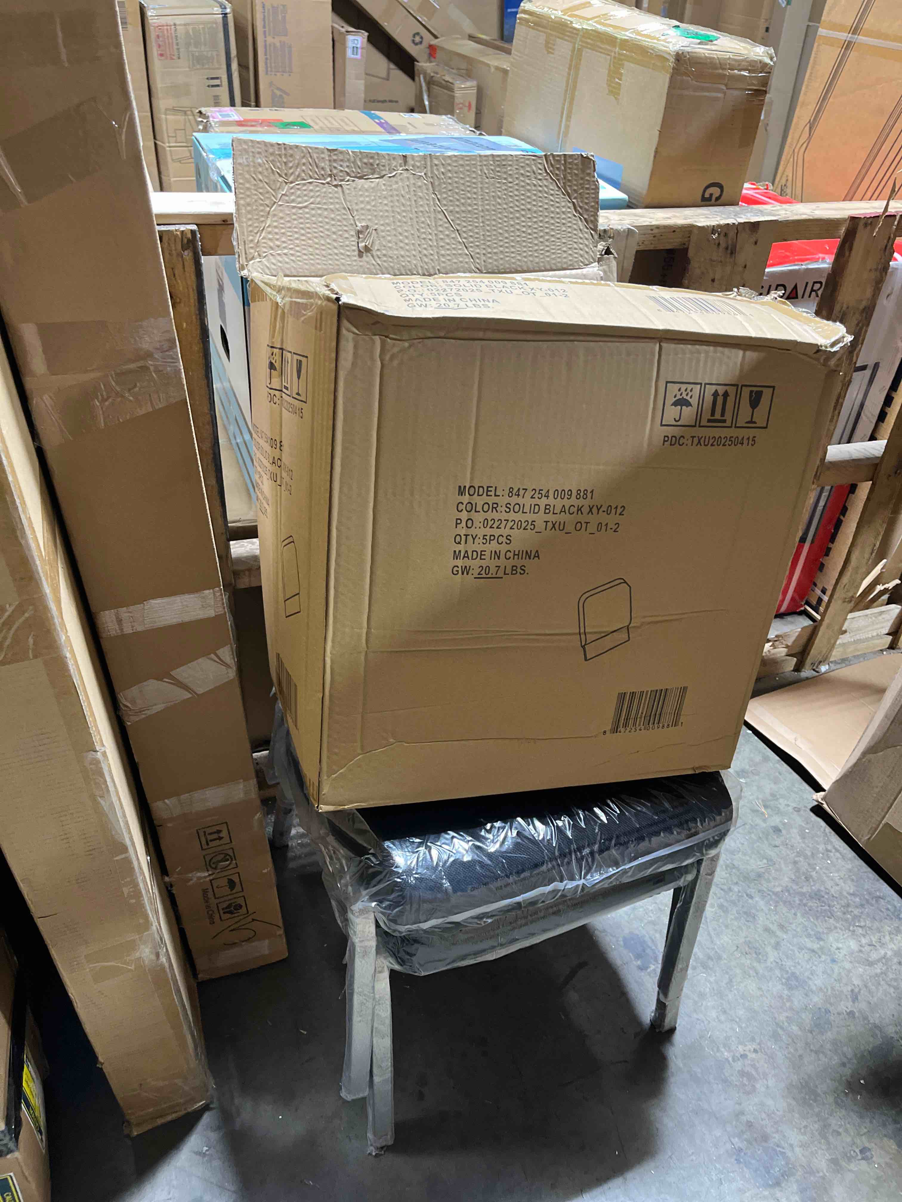 Condition photo showing New/Like New for Flash Furniture HERCULES Series 18.5''W Church Chair in Black Patterned Fabric with Cup Book Rack - Silver Vein Frame