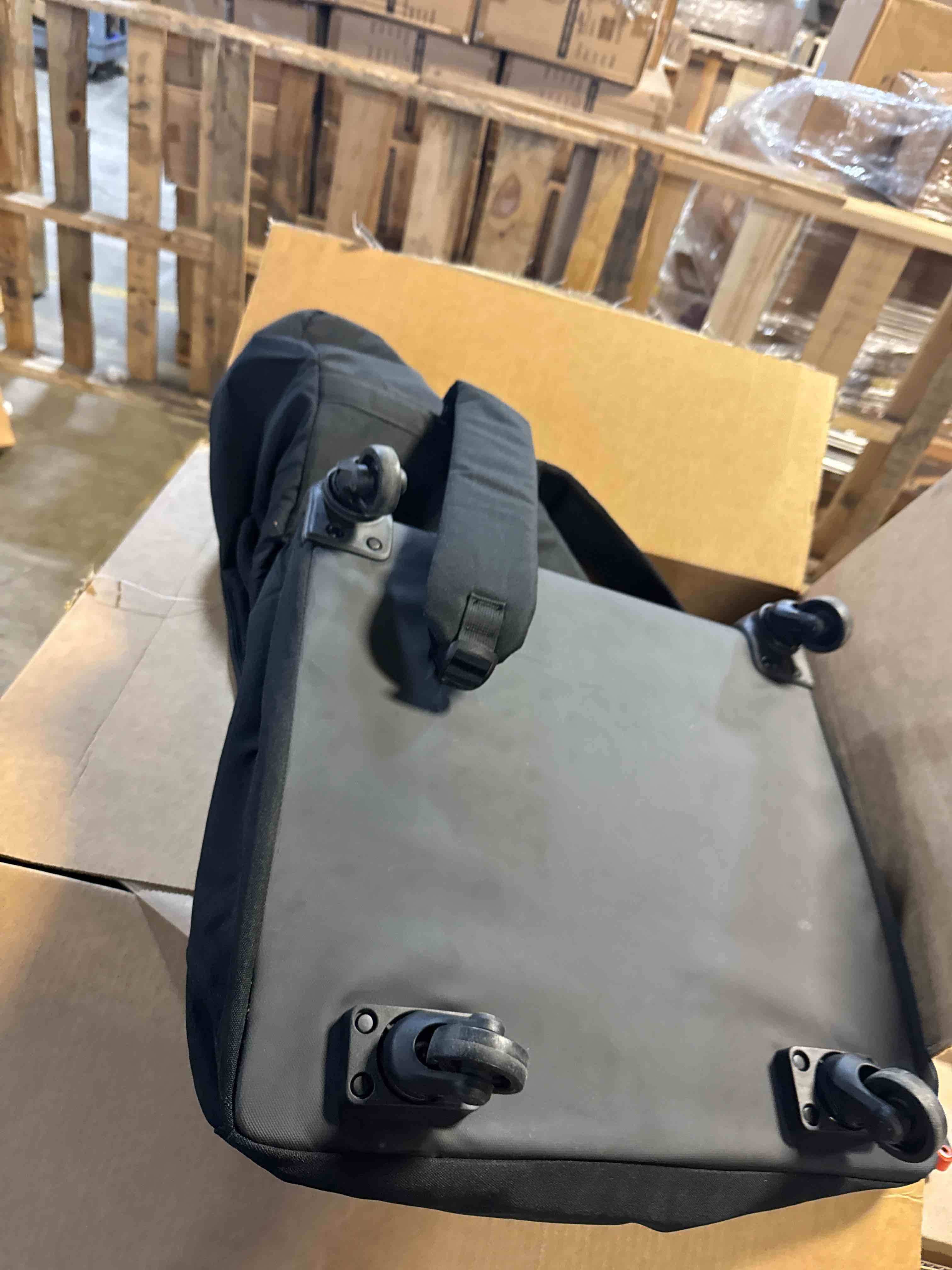 Condition photo showing Good Condition for YOREPEK Car Seat Travel Bag with Wheels, Padded Car Seat Backpack, Large Carseat Travel Bag for Airplane, Gate Check Bag, Car Seat Travel Cover with Shoulder Strap, Car Seat Carrier for Airport