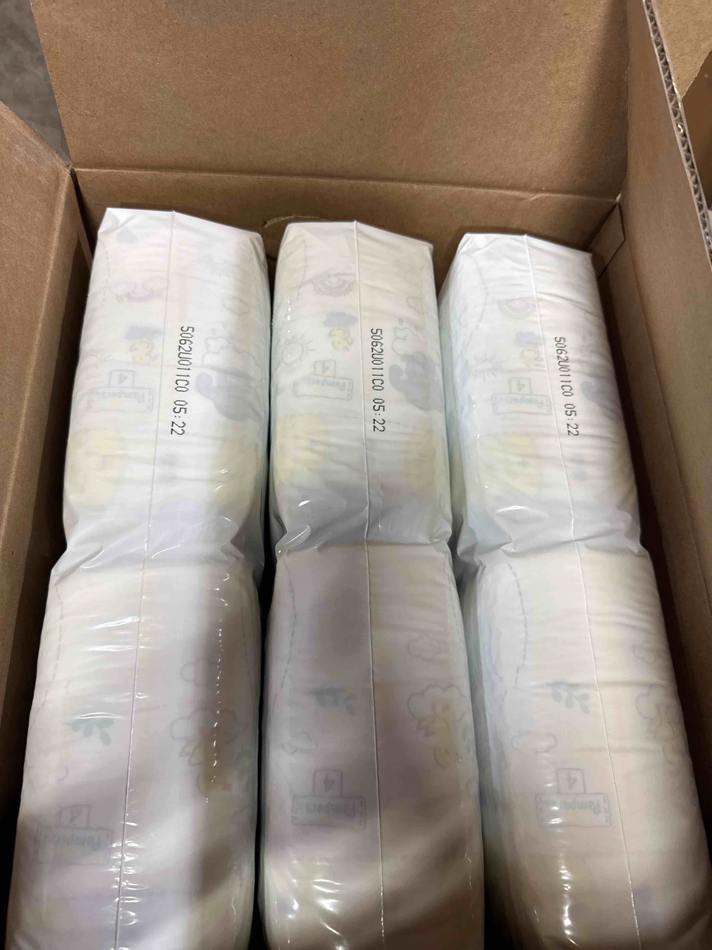 Condition photo showing New/Like New for Pampers Swaddlers Diapers Size 4  150 Count (Select for More Options)