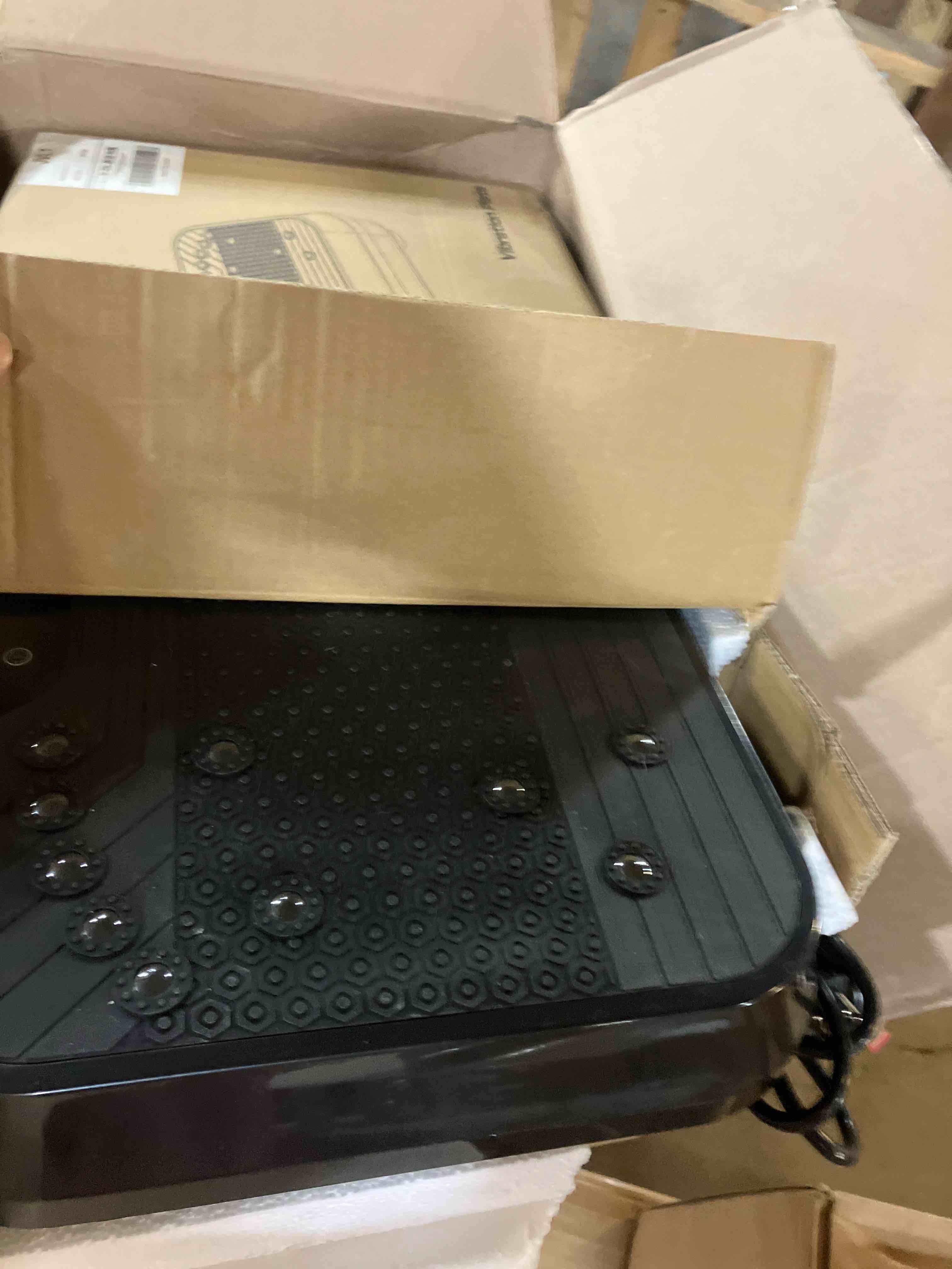 Condition photo showing Good Condition for Vibration Plate Exercise Machine for Lymphatic Drainage,Power Vibrate Stand Shake Board 400 Lbs Capacity Fitness Platform with Fitness Resistance Bands Weight Loss Gifts for Women Men