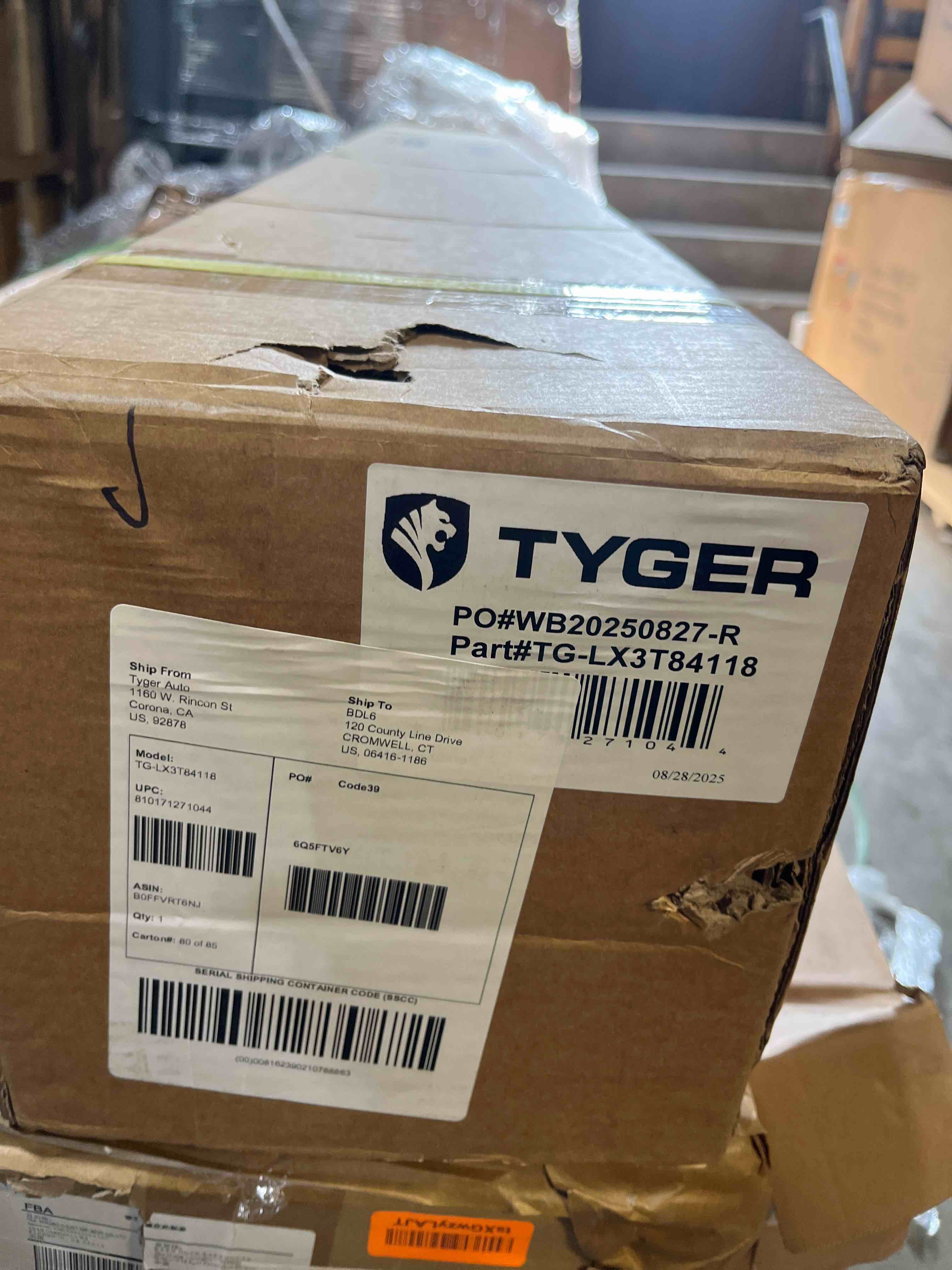 Condition photo showing New/Like New for Tyger Auto LanderX Running Board Compatible with 2007-2021 Toyota Tundra | CrewMax | TG-LX3T84118 | Drop Step Side Step Rail Nerf Bars