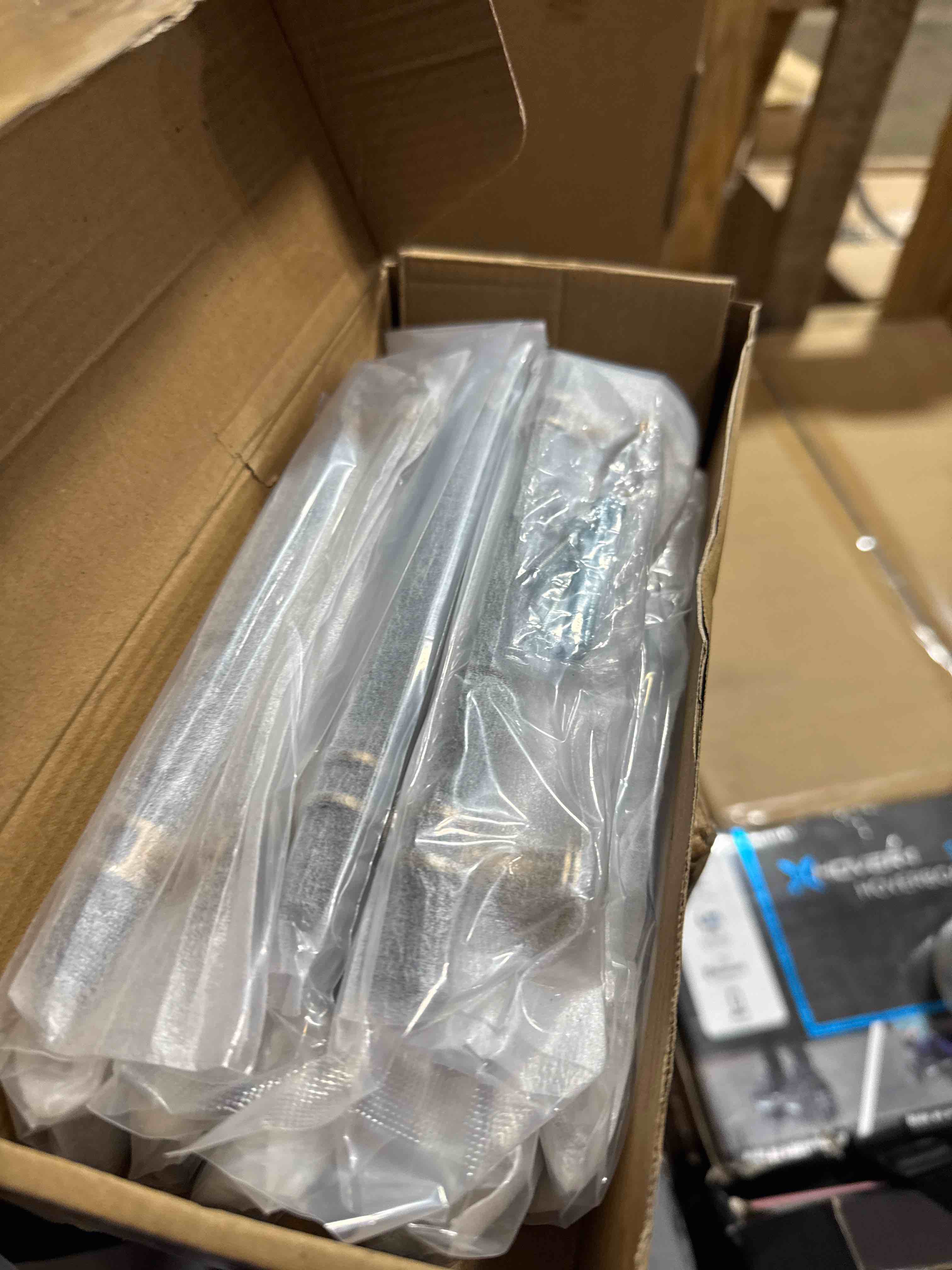 Condition photo showing New/Like New for KOMOTIA 10 Pack 5 Inch Cabinet Pulls knurled Matte Black and Champagne Bronze Kitchen Cabinet Handles Aluminum and Zinc Alloy Drawer Pulls Solid Cabinet Hardware 5'' Hole Center(128mm) Black and Champagne Knurled 10