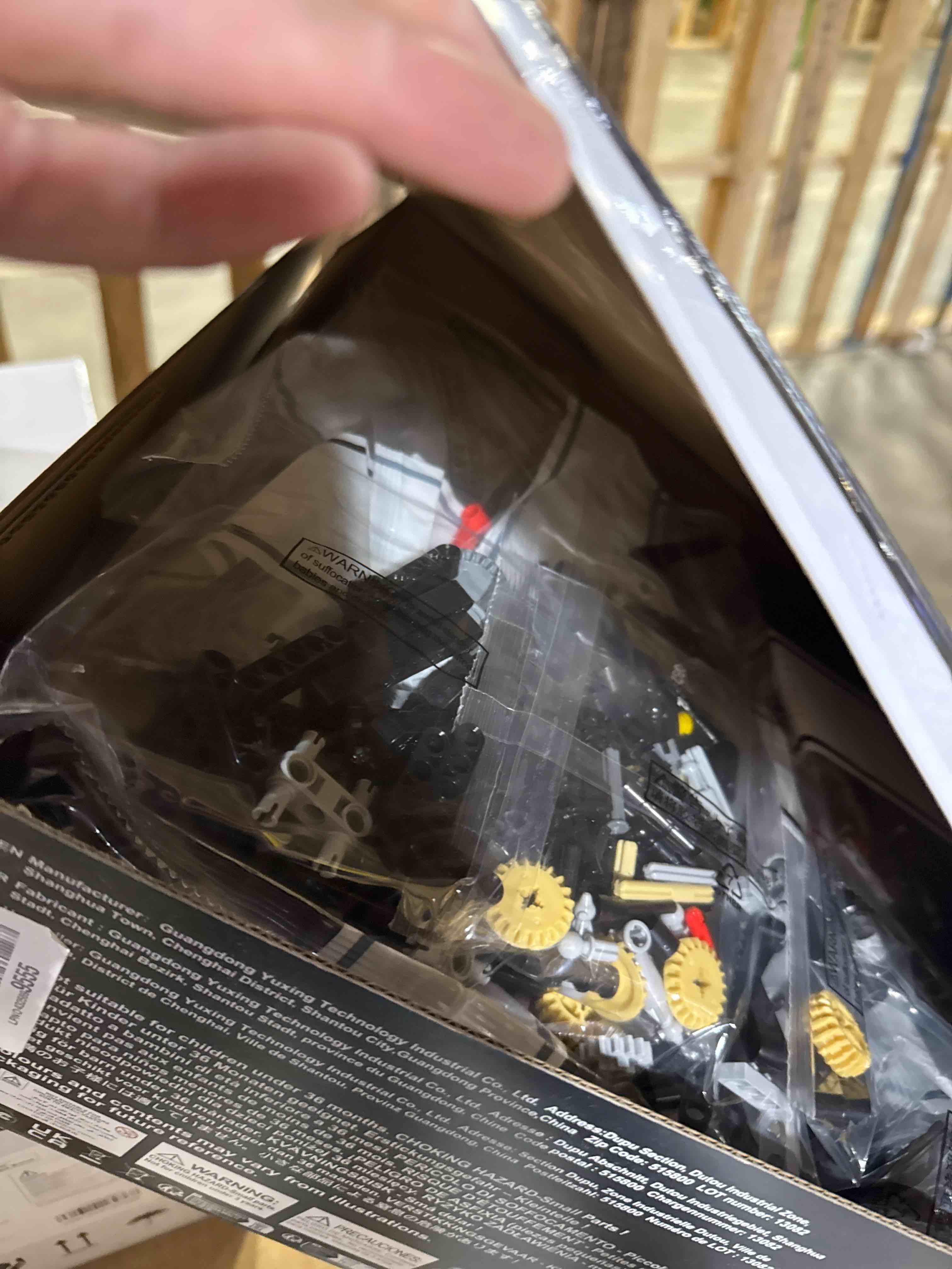 Condition photo showing New/Like New for Mould King 13082 Pickup Truck Block Kits Model, MOC Building Blocks Set to Build, Gift for Age 14+/Adult Collections Enthusiasts(3695 Pieces, with Motor/APP Remote Control) MK-13082