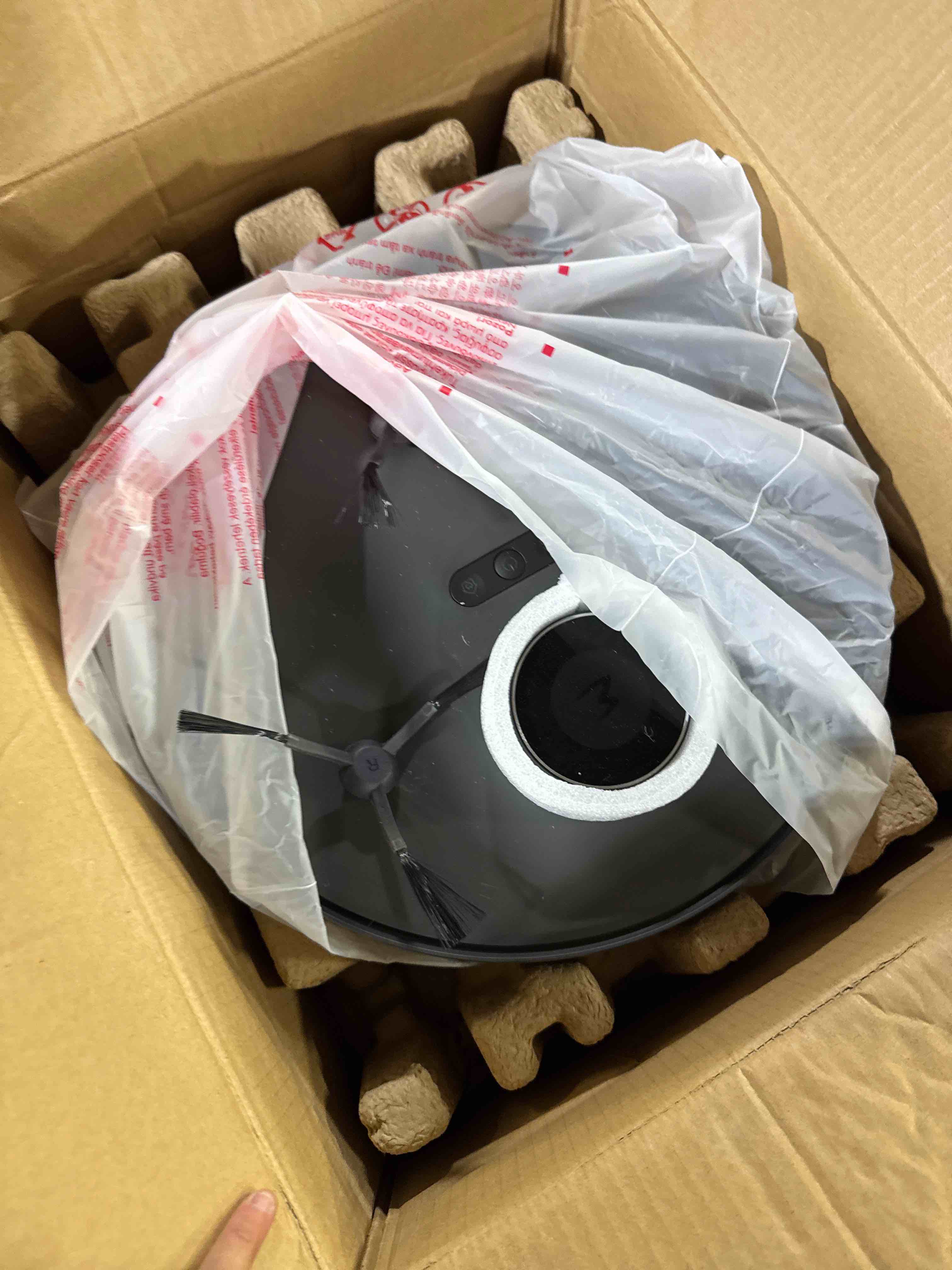 Condition photo showing Good Condition for Eureka E20 Plus Robot Vacuum and Mop Combo, Robot Vacuum Cleaner with Bagless Self Emptying Station, 45-Day Capacity 8000Pa Suction and Anti Hair-Tangling Brush App Control LiDAR Navigation Black ( Slightly Used)