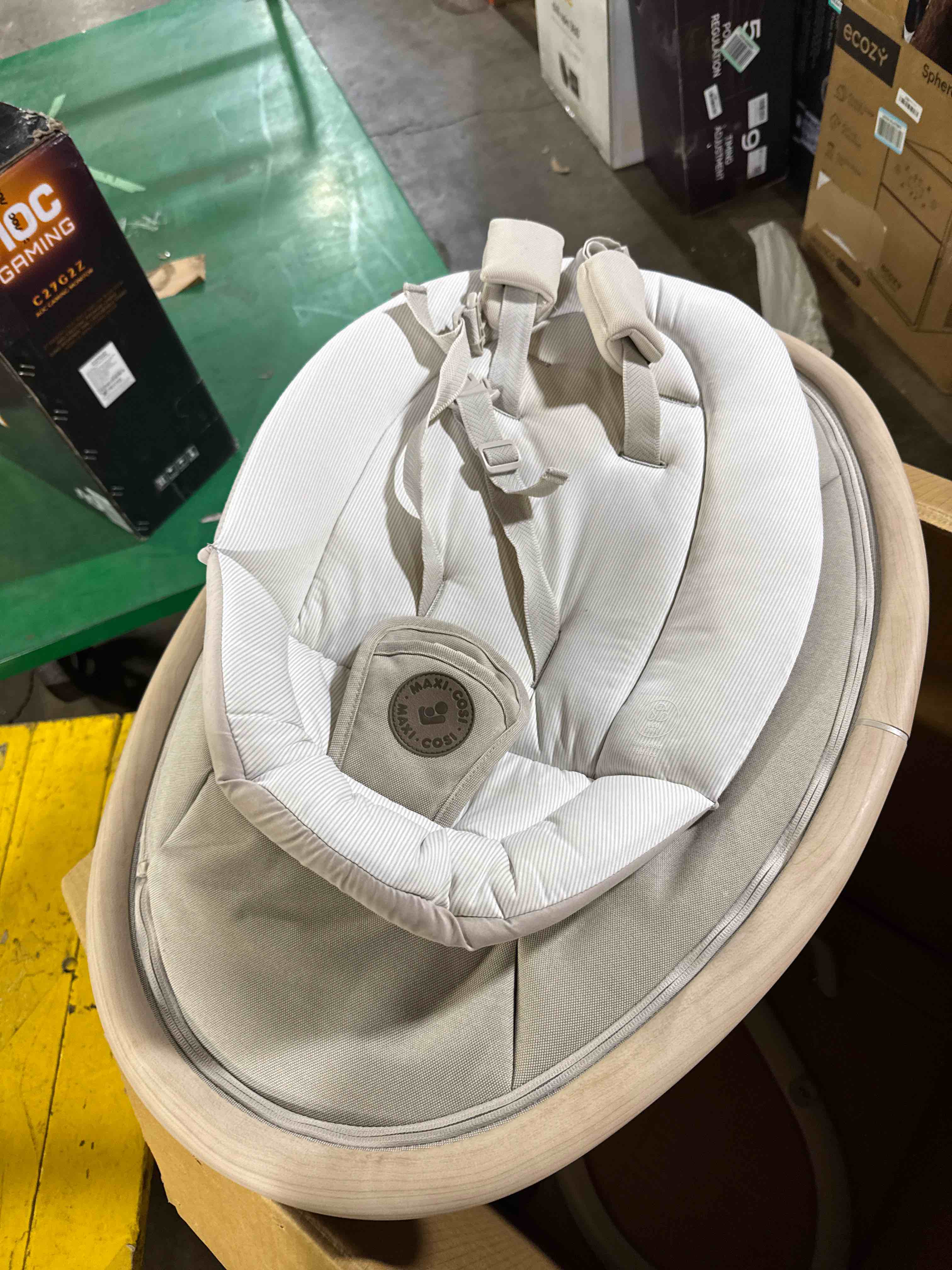 Condition photo showing Good Condition for Maxi-Cosi Cassia Baby Swings for Infants: Smart Portable Baby Swing with Music, Lightweight & Foldable Baby Swing, 360 Rotation Infant Swing, Classic Oat