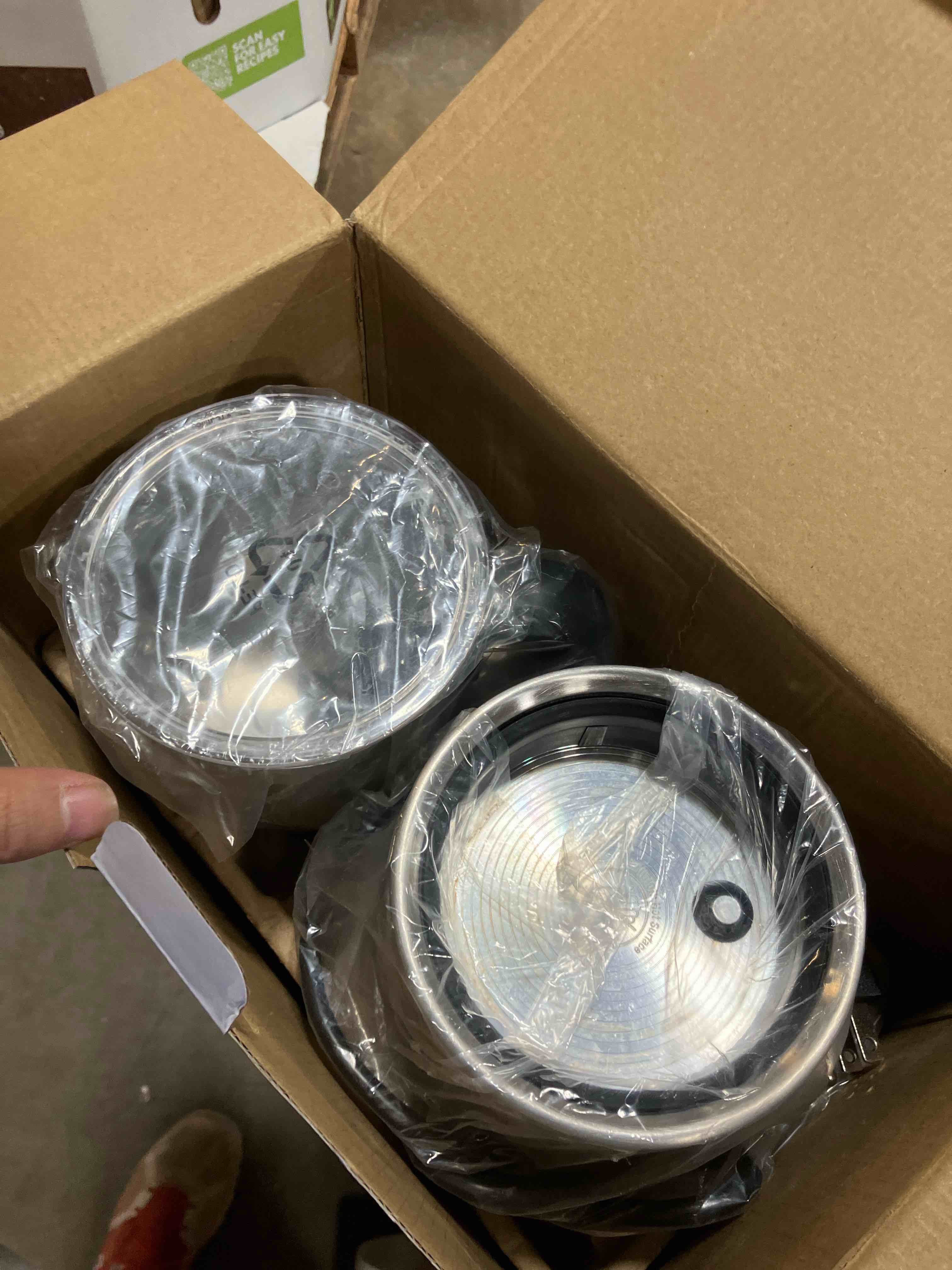 Condition photo showing Good Condition for Milk Frother and Steamer, Large Capacity Detachable Electric Milk Frother, Automatic Warm and Cold Foam Maker, Hot Chocolate Maker, BPA Free Stainless Steel ( USED)