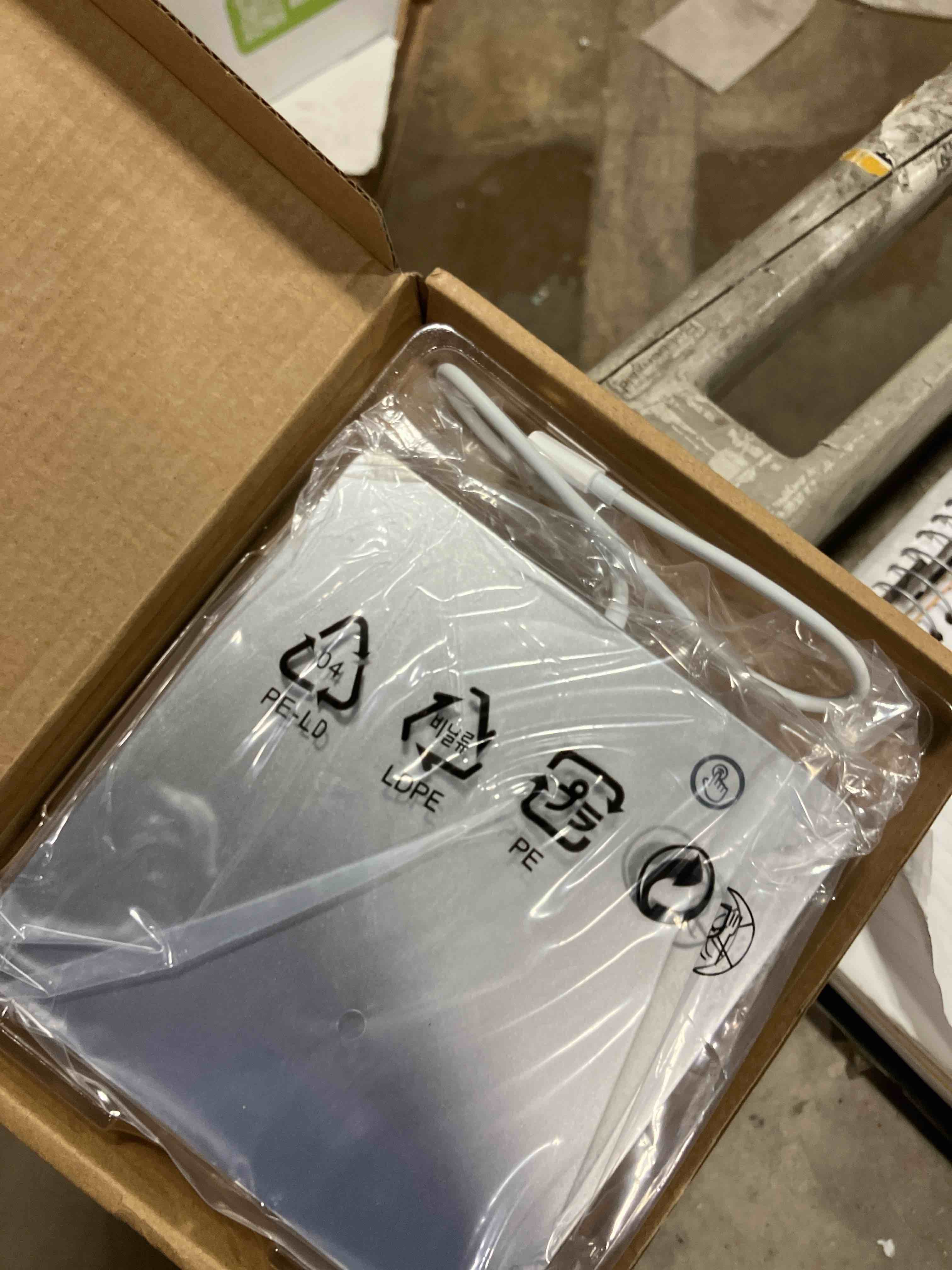 Condition photo showing New/Like New for Oulin External CD DVD Drive USB C CD DVD Burner/Writer Slim Portable Slot in CD DVD Reader for MacBook Pro/Air/Mac/Laptop/Windows10 (Sliver)