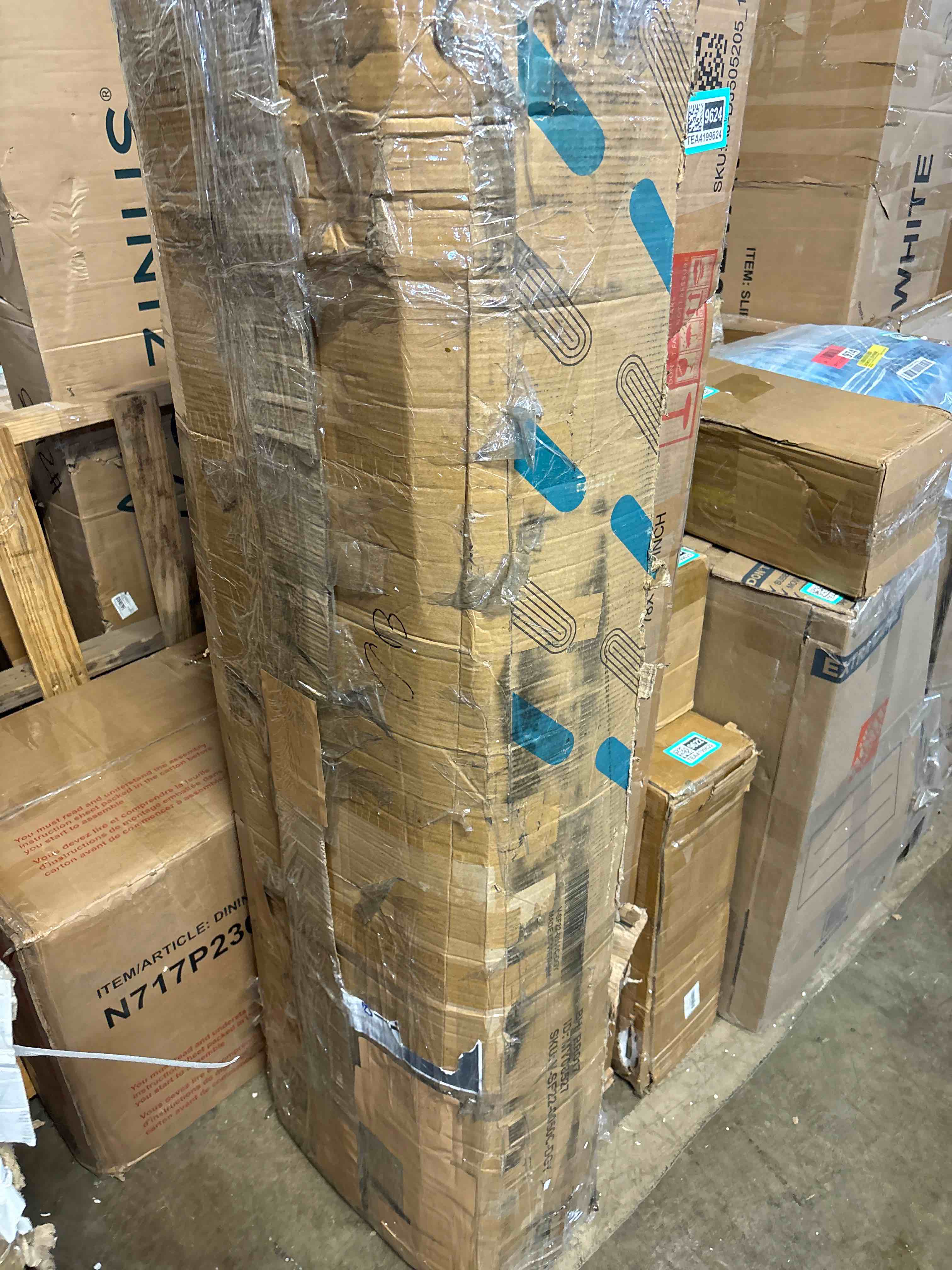 Condition photo showing Good Condition for 70.8" l-shaped sectional couch with 3 seats, modern upholstered sleeper sofa couch, incomplete set*