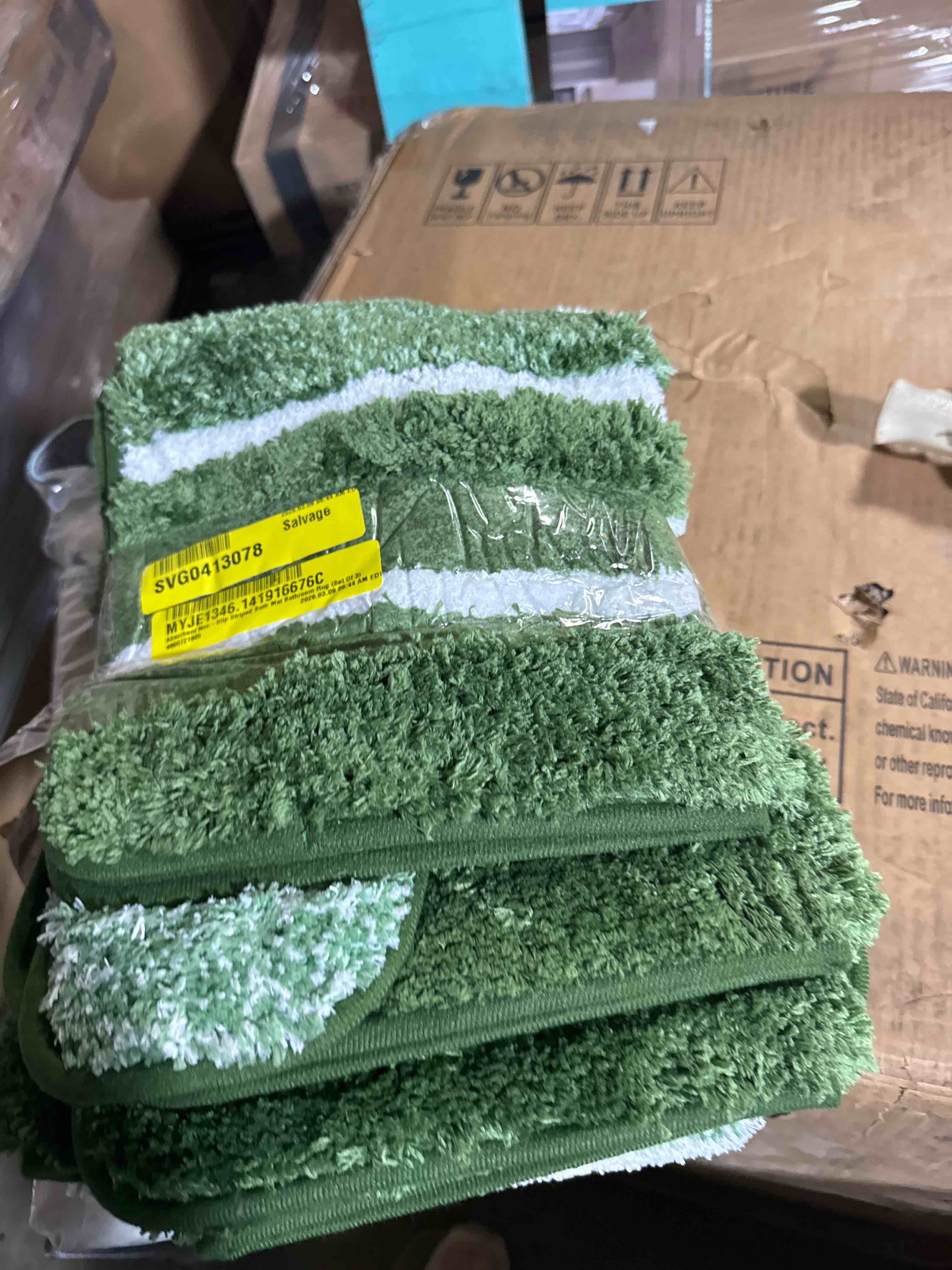 Condition photo showing New/Like New for Absorbent Non-Slip Striped Bath Mat Bathroom Rug ( Set of 3)