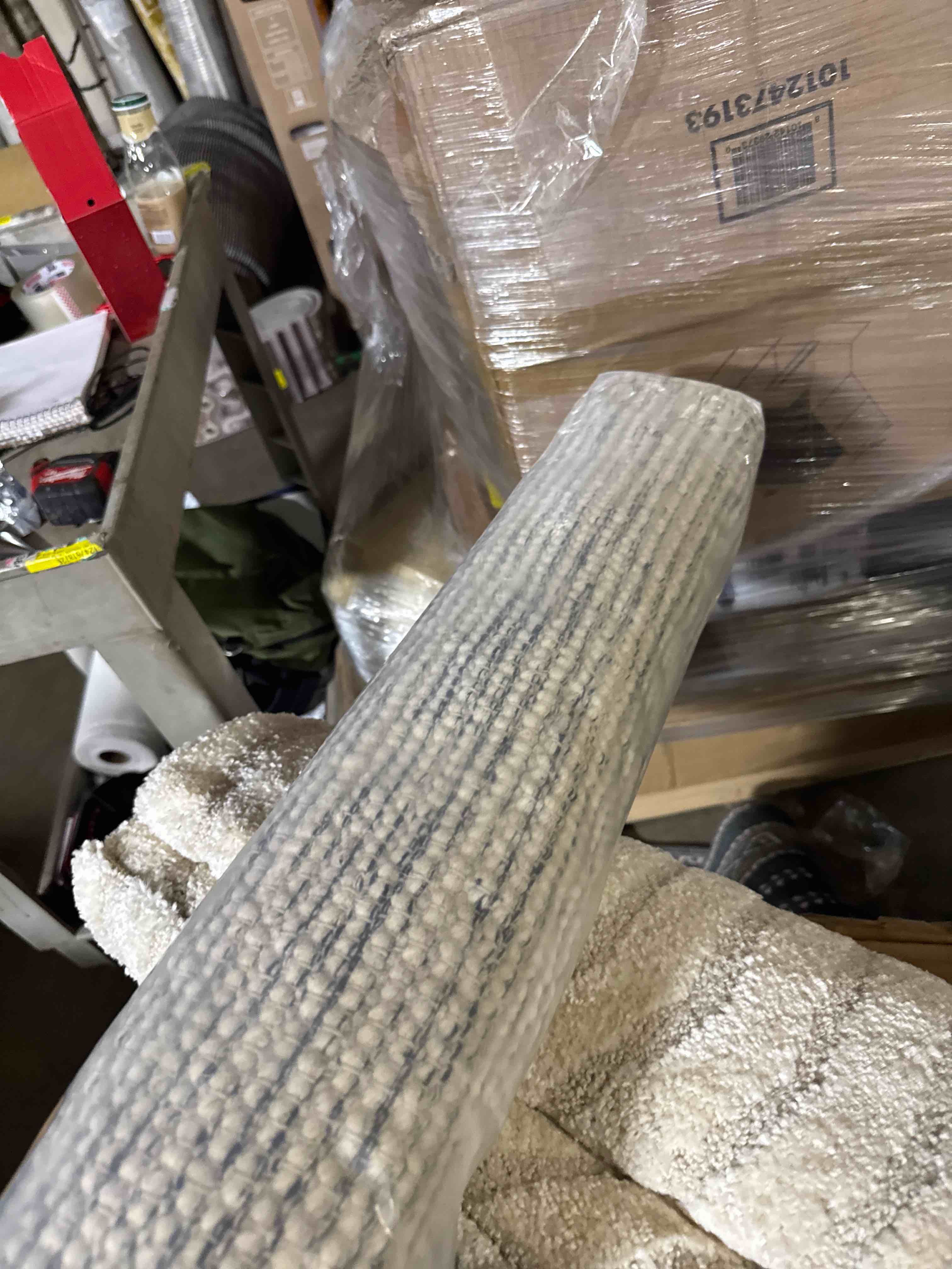 Condition photo showing New/Like New for Livabliss Hygge Transitional Area Rug ( 3' x 5')