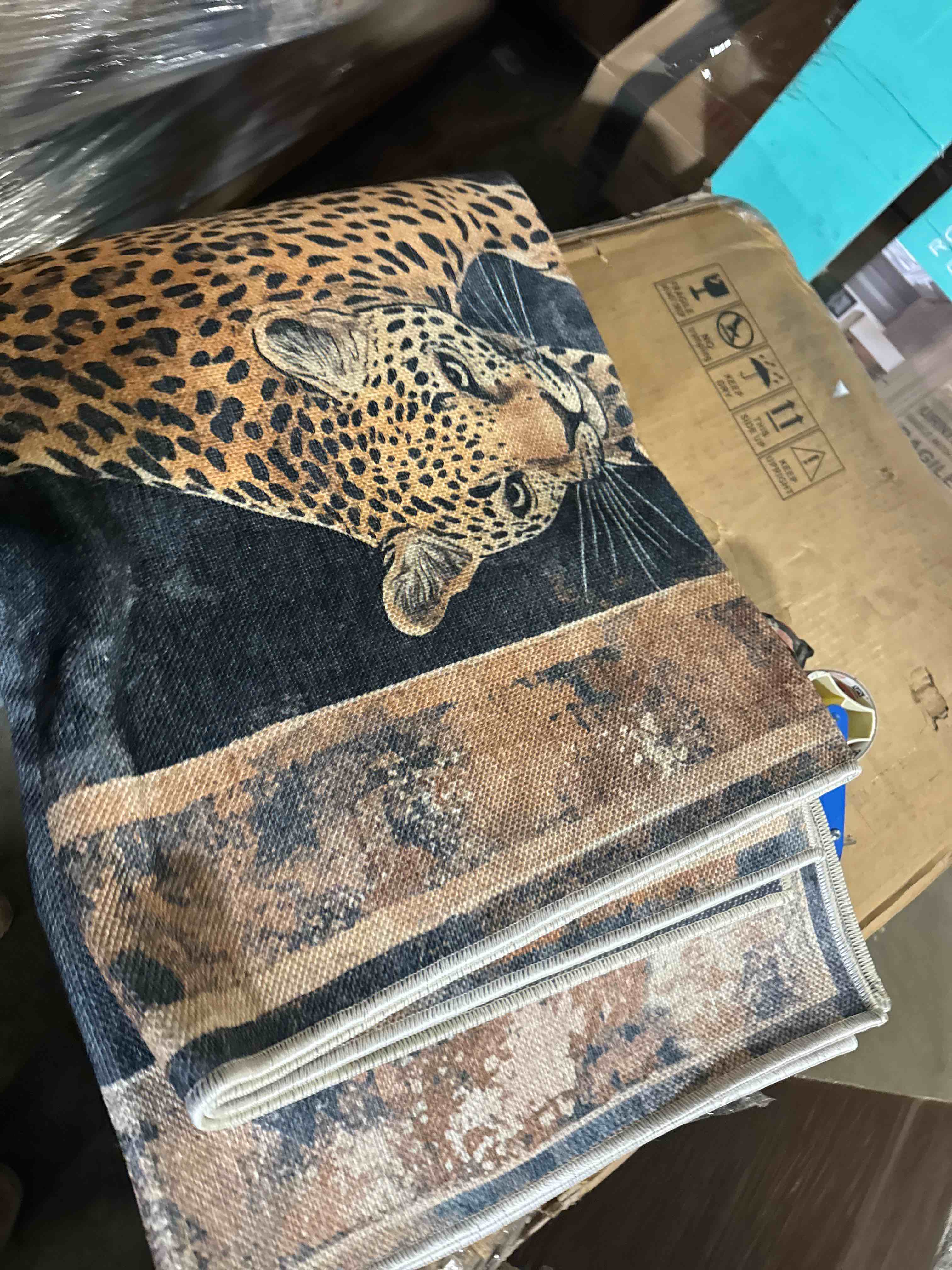 Condition photo showing New/Like New for Apollo Leopards Reverie Charcoal Natural Animal Print Modern Area Rug ( 5'3" x 7'3")