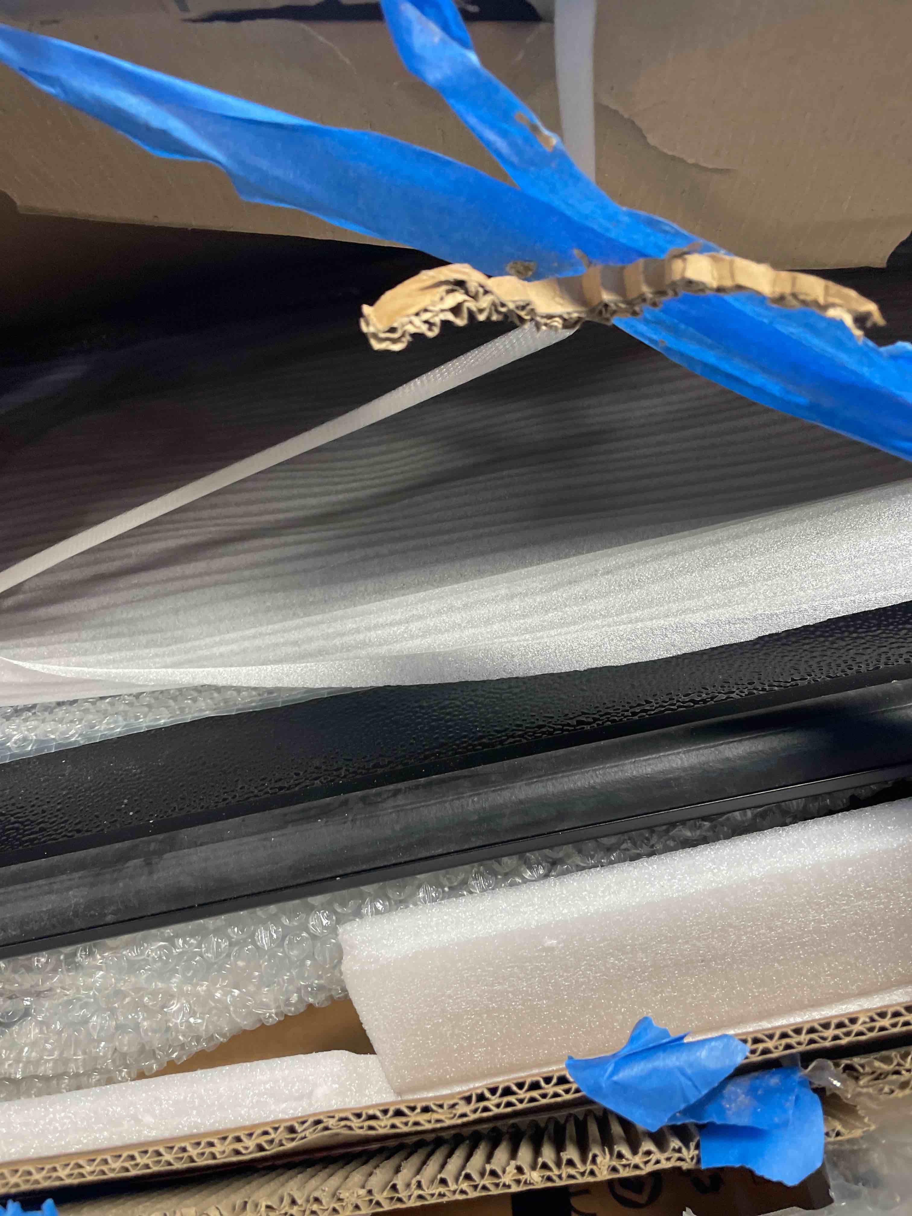 Condition photo showing Good Condition for Xprite FRP Hard Tri-Fold Truck Bed Tonneau Cover Compatible with 2017-2026 F-250/F-350/F-450 SRW Crew Cab Super Duty 6.75FT (81") Bed