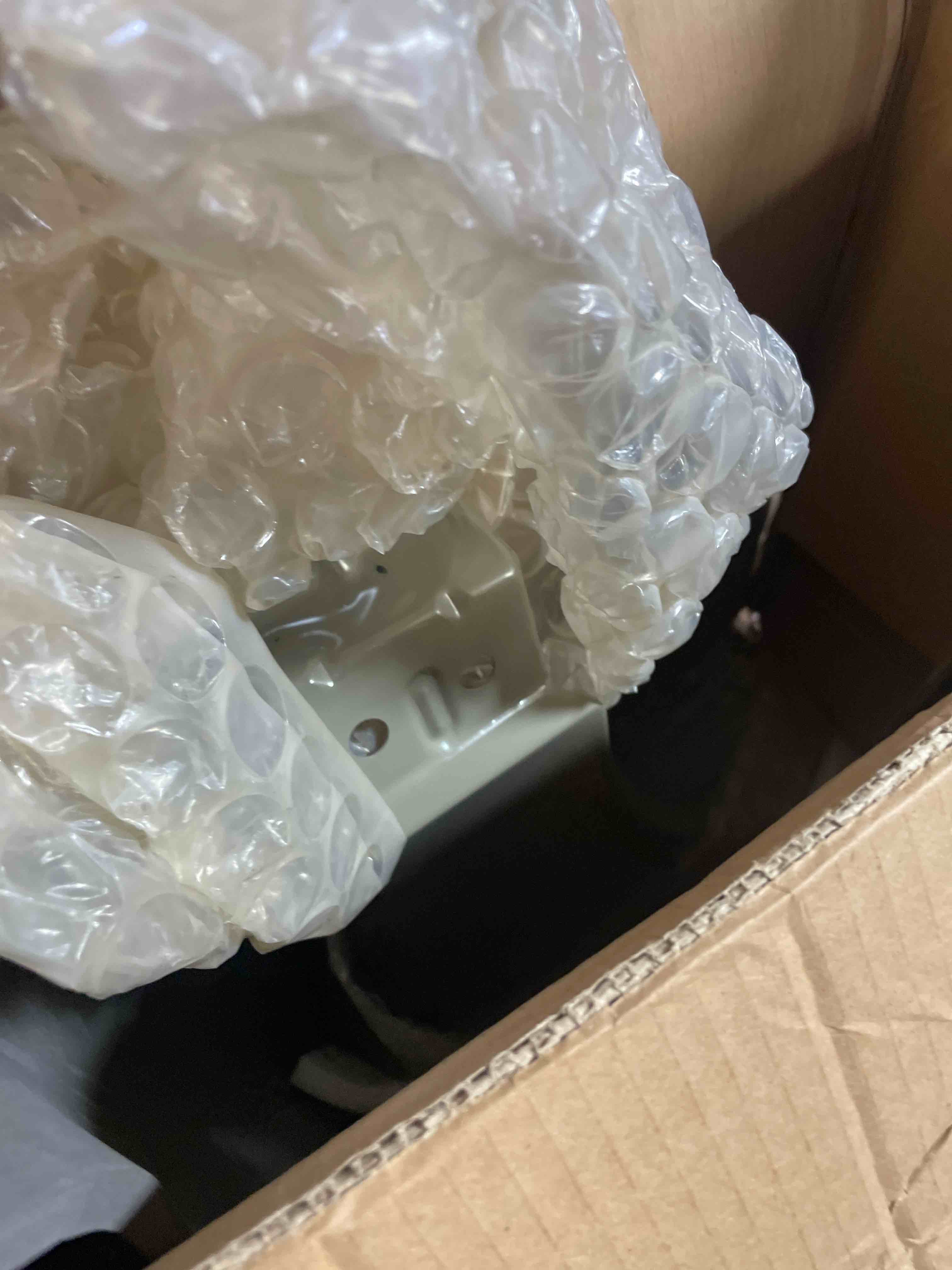 Condition photo showing New/Like New for for 18-24 chevrolet equinox front fender right side gray 84172707 84751397