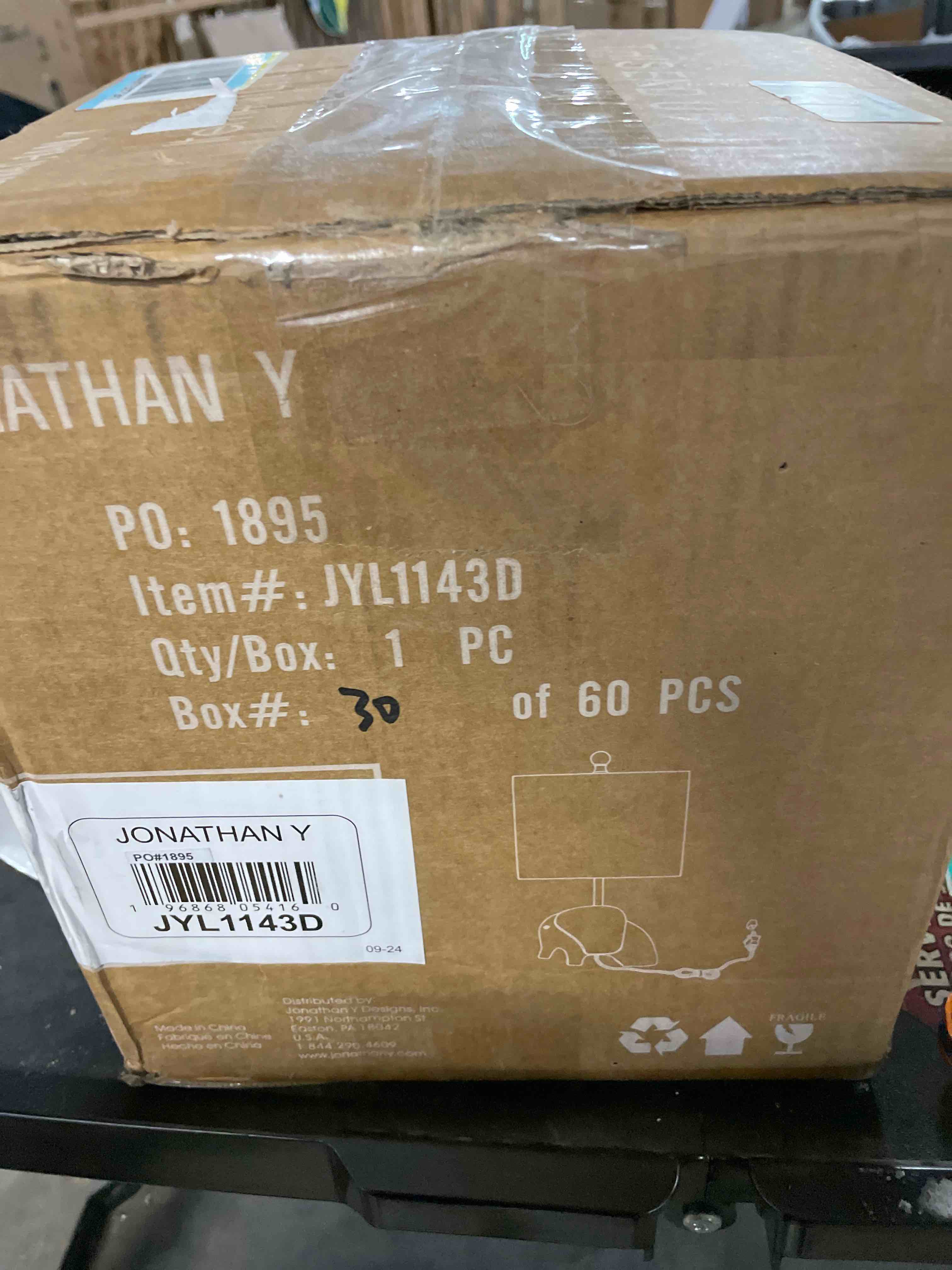 Condition photo showing Good Condition for JONATHAN Y JYL1143D 17.5" Bohemian Elephant Table Lamp for Kids Room, White Resin Animal Desk Lamp for Nursery, Playroom, Bedroom Bedside Nightstand, White Linen Drum Shade, LED Bulb Included