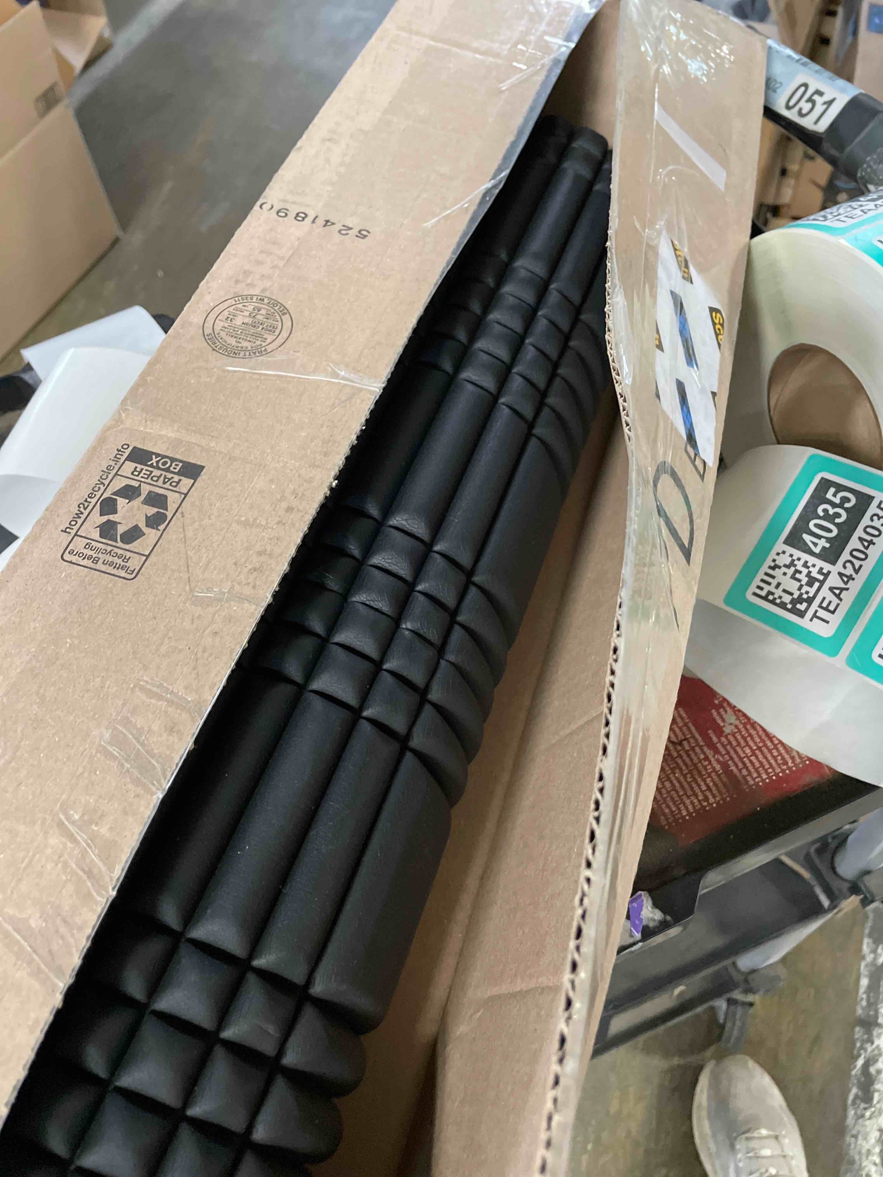 Condition photo showing Good Condition for TRIGGERPOINT Performance Therapy Grid Patented Multi-Density Foam Massage Roller Exercise, Deep Tissue&Muscle Recovery Relieves Muscle Pain & Tightness, Improves Mobility & Circulation Black