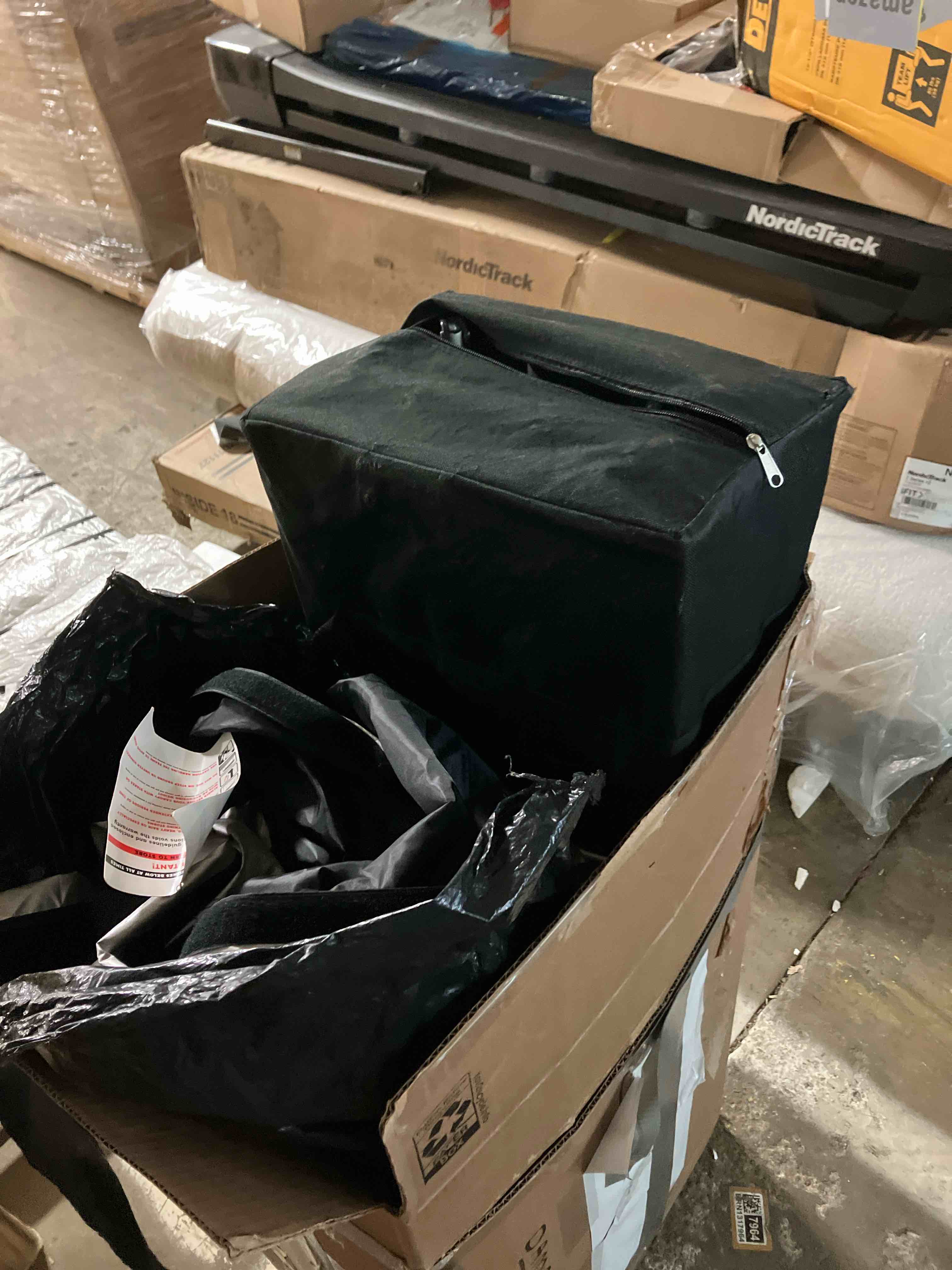 Condition photo showing Good Condition for Generic black canopy tent (good condition. It is out of the original packaging)