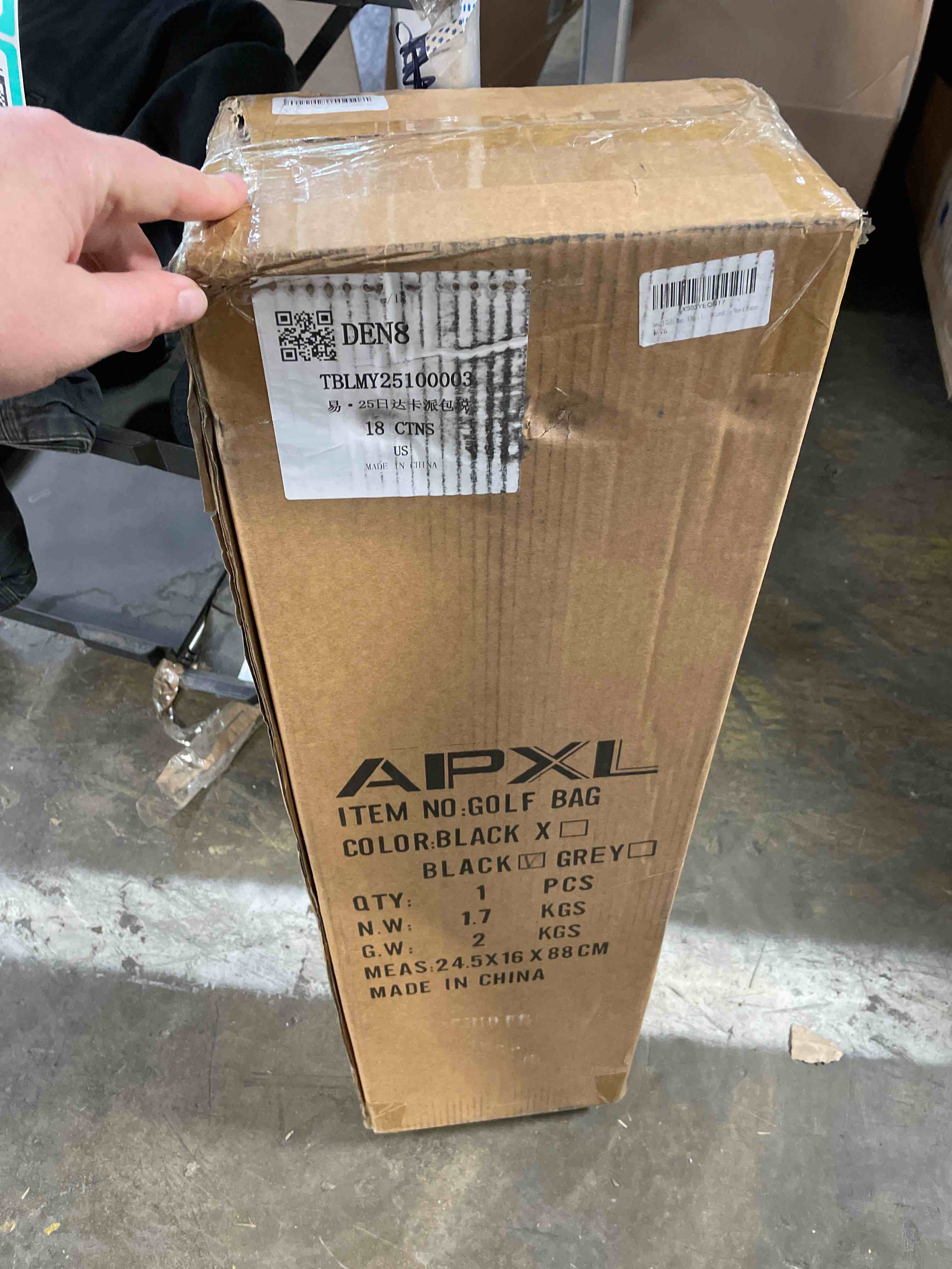 Condition photo showing Good Condition for Small Golf Bag, 3 Divider Fit Up to 8 Clubs, Golf Stand Bag with Rain Cover, Easy to Carry and Durable Pitch n Putt Golf Bag, Lightweight Golf Bag with Strap and Stand for Men n Women Black