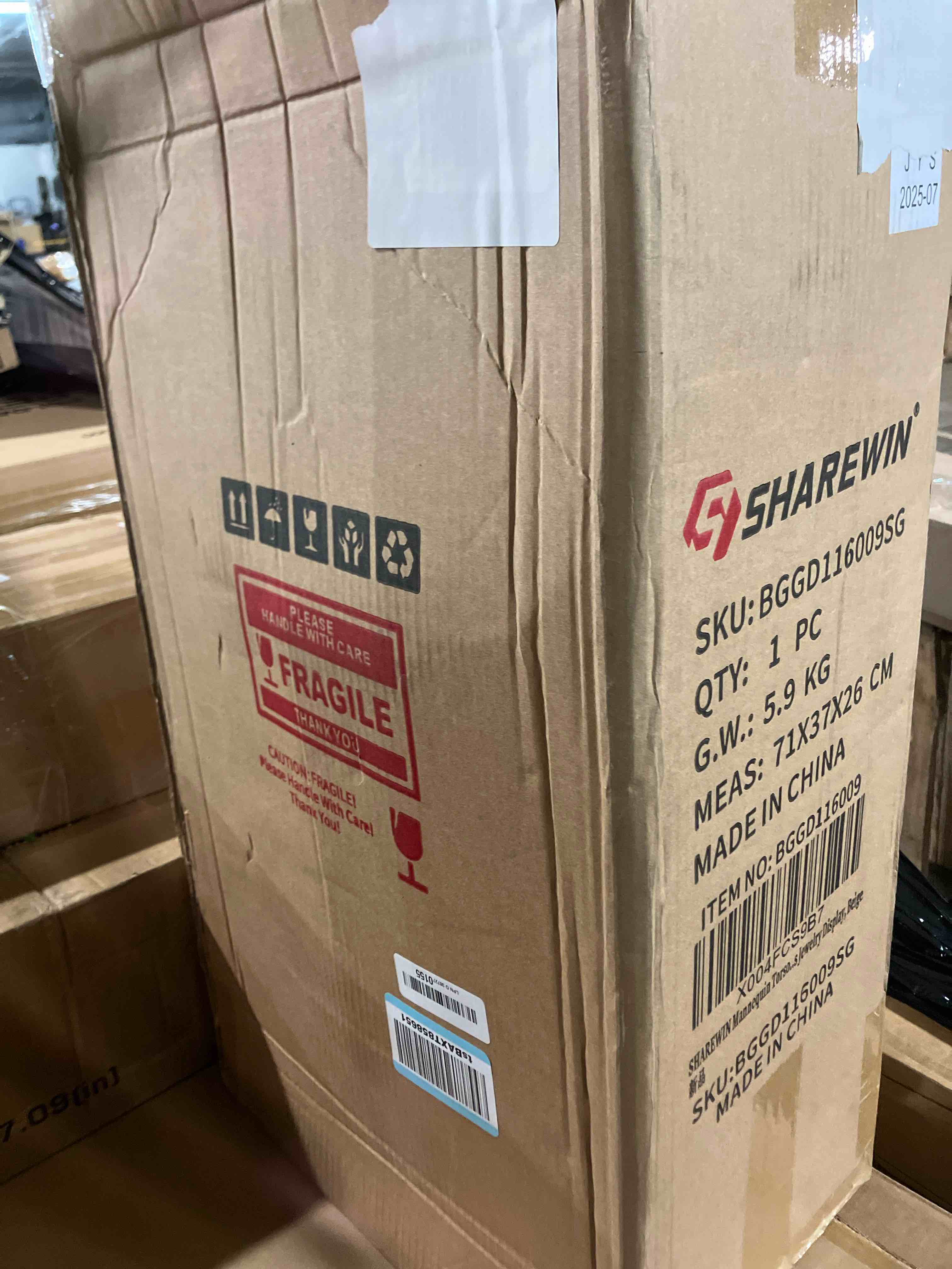 Condition photo showing New/Like New for Female Mannequin Torso Dress Form Manikin with Metal Bracket and Rectangular Base, 40.55-73.23 Inch Mannequin Body Height Adjustable for Sewing Dressmakers Clothes Jewelry Display, Black