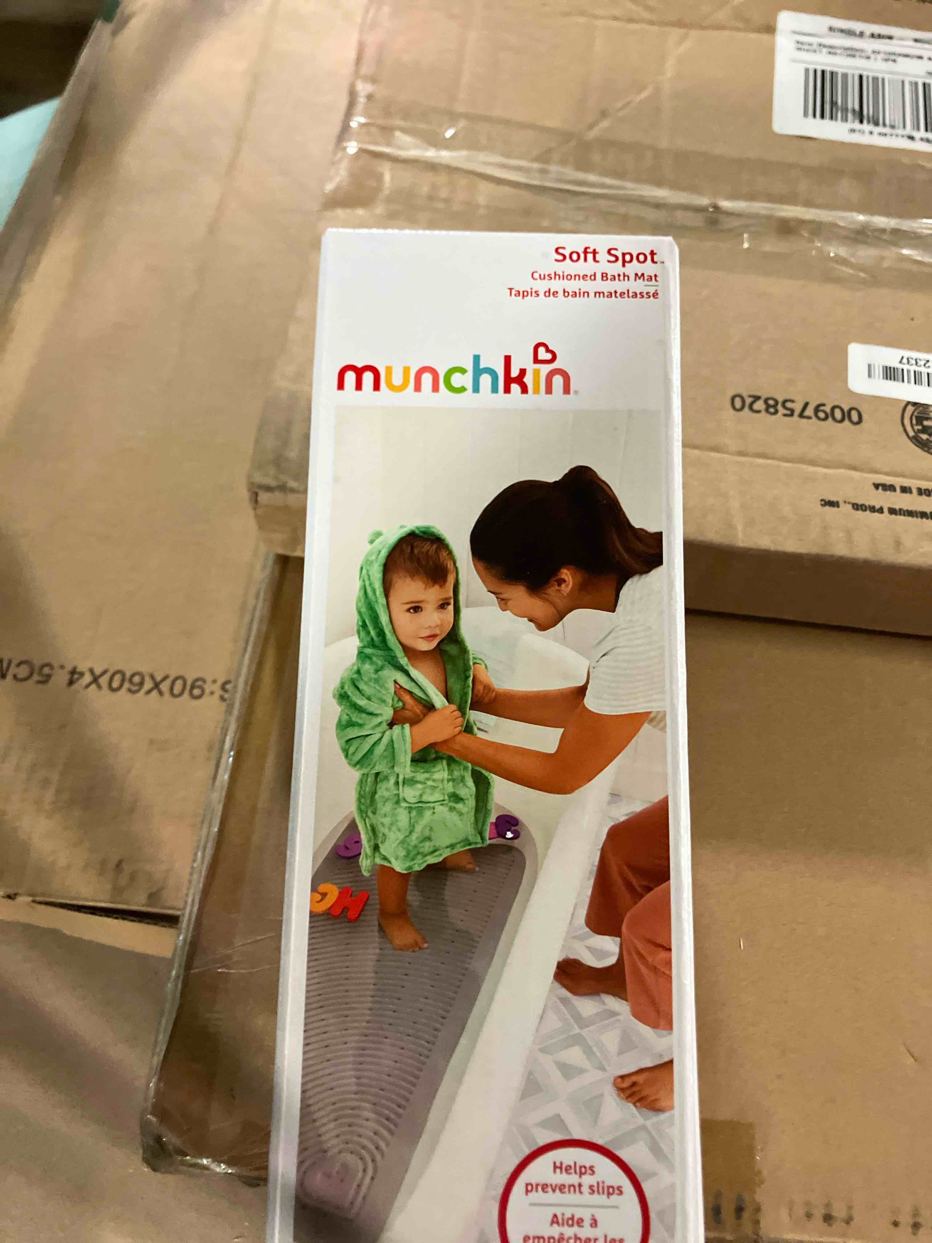 Condition photo showing New/Like New for Munchkin Soft Spot Baby Bath Mat for Tub, Cushioned Bathtub Mat for Toddlers and Kids, 36"x17", Grey Grey 36" x 17" (Rectangular) Bath Mat