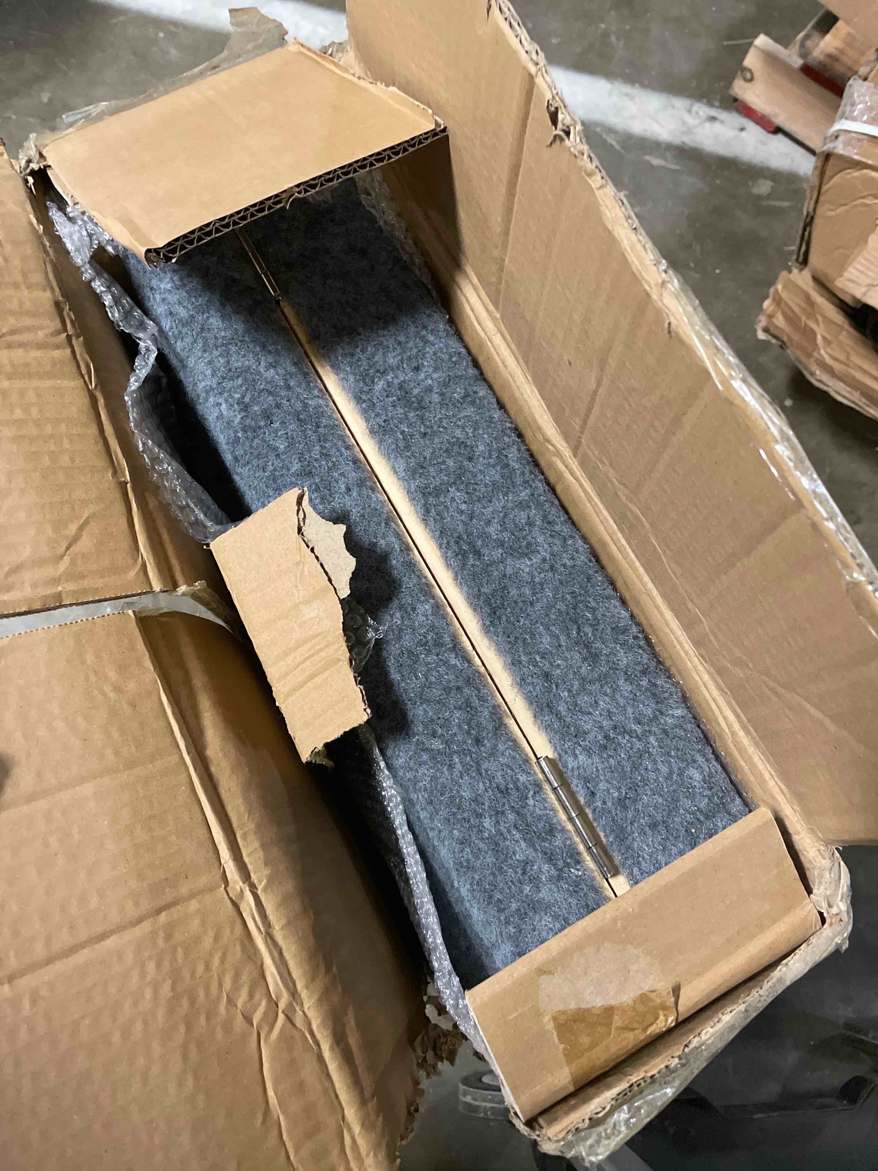 Condition photo showing New/Like New for VEVOR Wood Pet Stairs/Pet Steps, 2-in-1 Foldable Wooden Dog Stair for Beds, Sofa and Cars, Dog Stairs & Ramp with 4 Steps for Small Medium Large Pet, up to 150 lbs 4-Steps