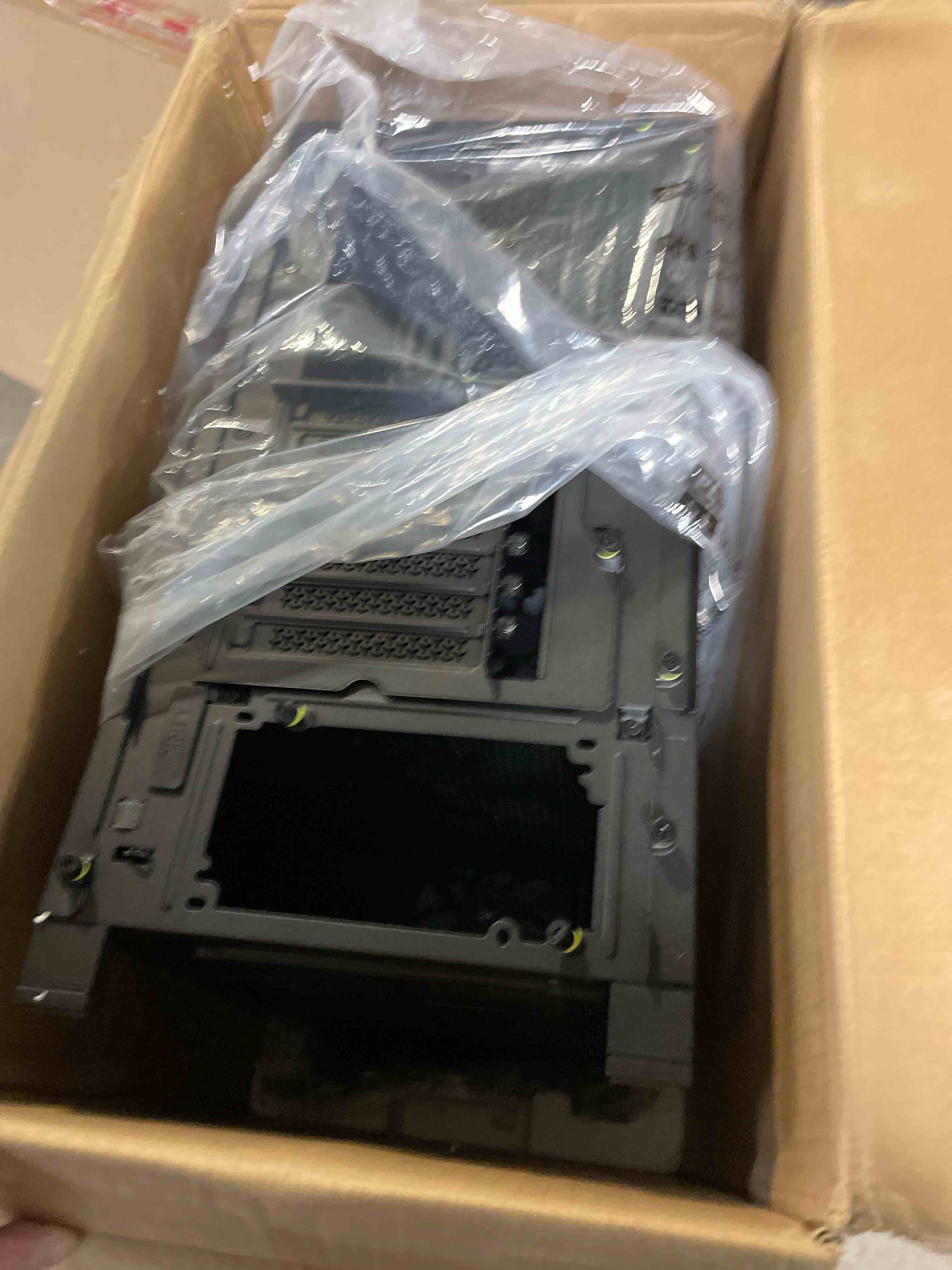 Condition photo showing New/Like New for NZXT H7 Flow 2024 - Mid-Tower ATX Airflow Case - Includes Pre-Installed 3 x 120mm Fans - Supports Bottom Fans for Dedicated GPU Cooling - Cable Management - Black