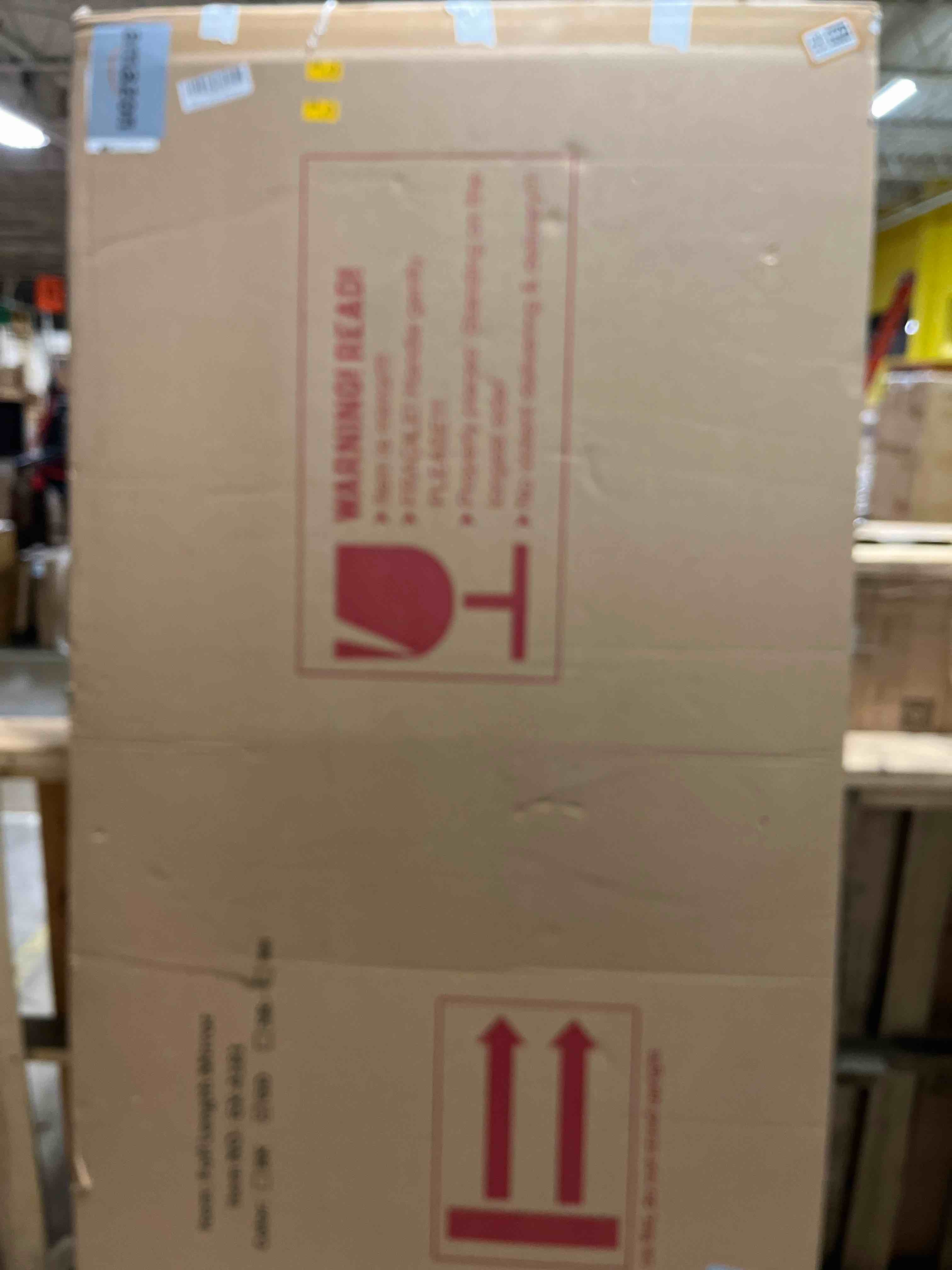 Condition photo showing New/Like New for Full Length Mirror, Oversized 81"x41" Arched-Top Floor Mirror, Free Standing Mirrors, Modern Full Body Mirrors with Aluminum Alloy Frame for Bedroom,Living Room, Gold 81"L x 41"W Gold