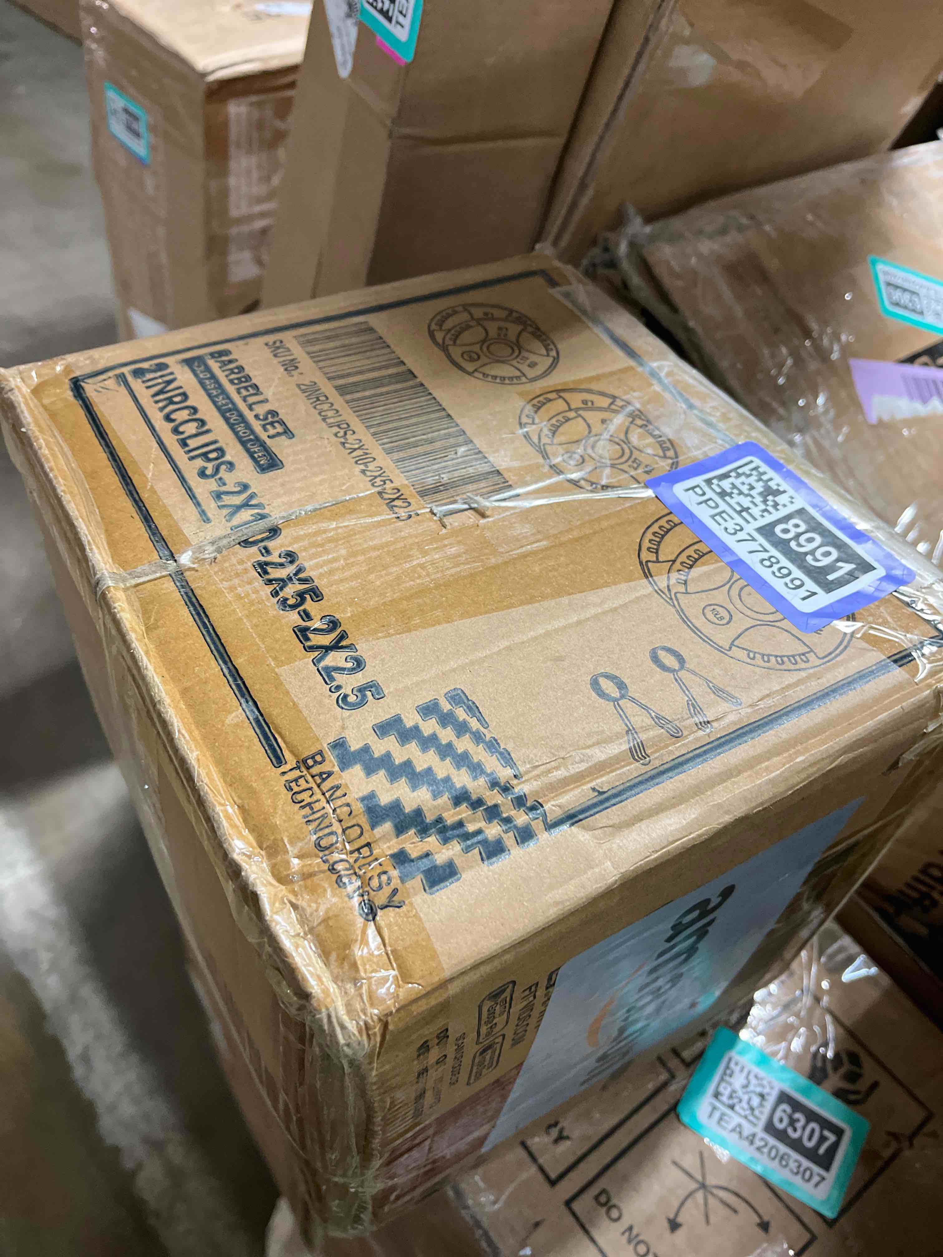 Condition photo showing As Is for Fitvids Barbell Weight Set, Cast Iron 1" Standard Weight Plates Including 5FT Standard Barbell Bar & Star Locks, 95 Pounds Set (85 Lbs Plates + 10 Lbs Barbell Bar), Multiple Packages Style #1(Weights only)