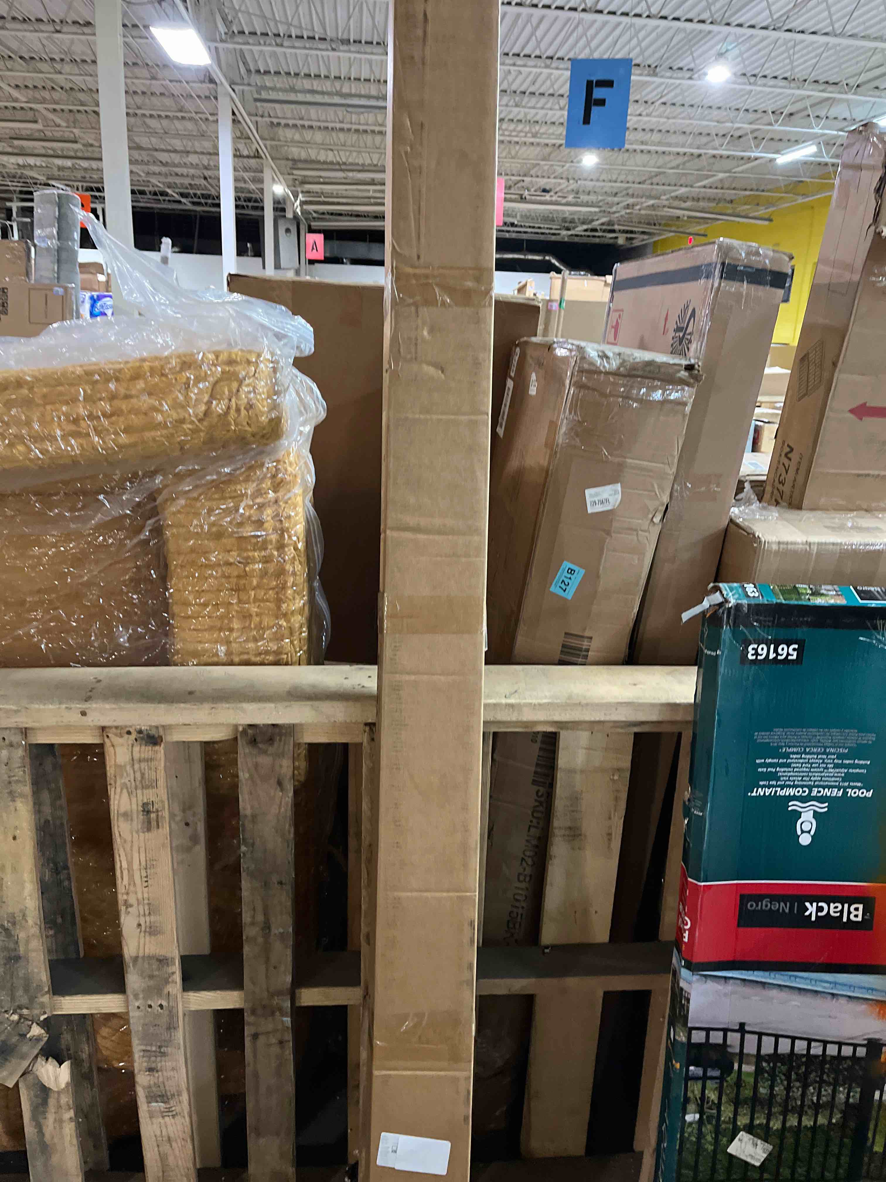 Condition photo showing New/Like New for VEVOR Linear Rail, 2 Set SBR20-1000mm, Linear Slide Rail and 4 PCS SBR20UU Bearing Block Linear Slide Guide, for Automated Machines and Equipments