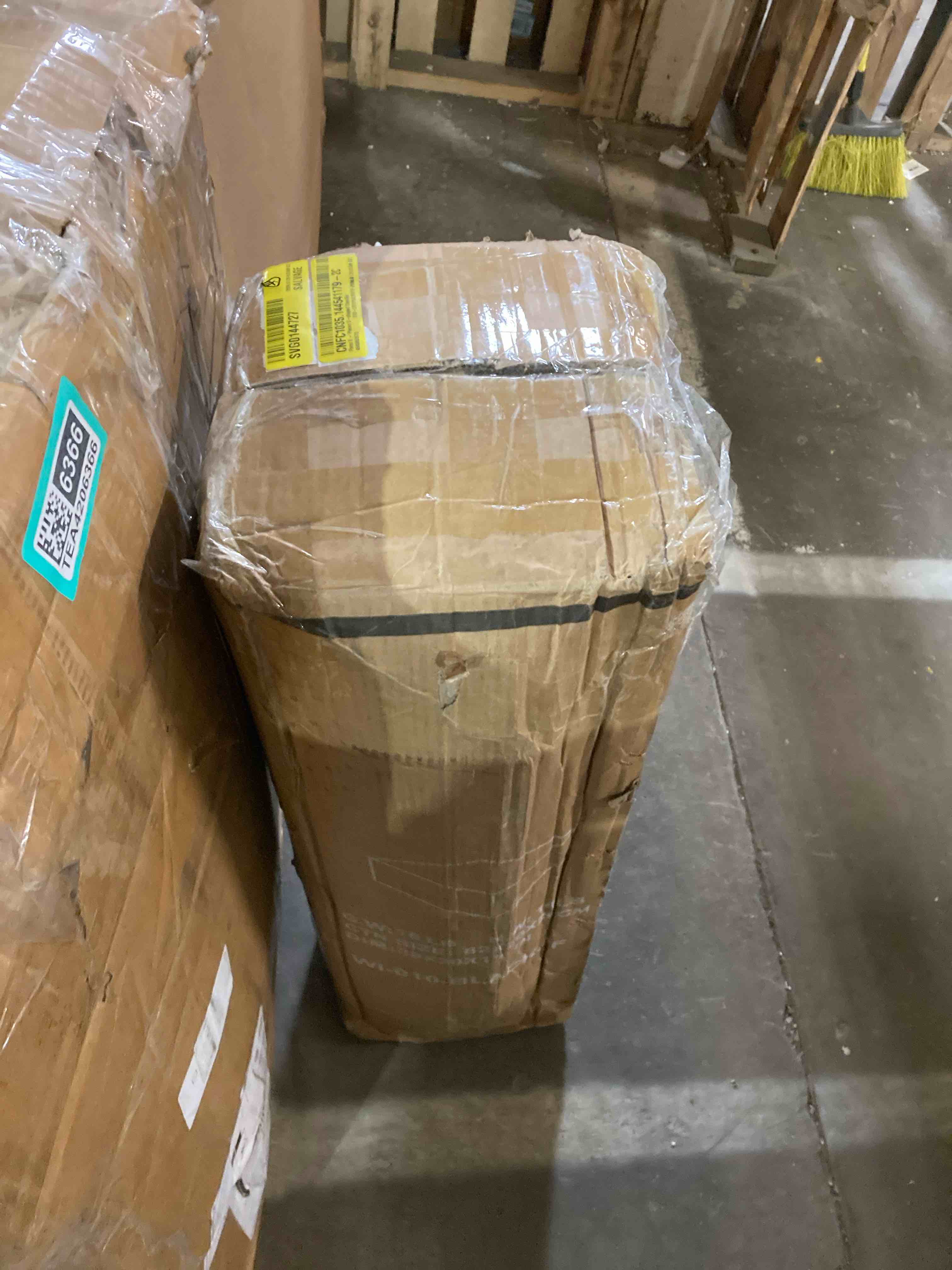 Condition photo showing New/Like New for Paros 6 Pieces U-shaped Chenille (Cushions Only)