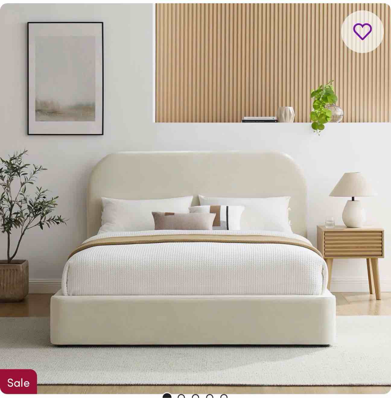 Keynote Upholstered Fabric Curved Platform Bed