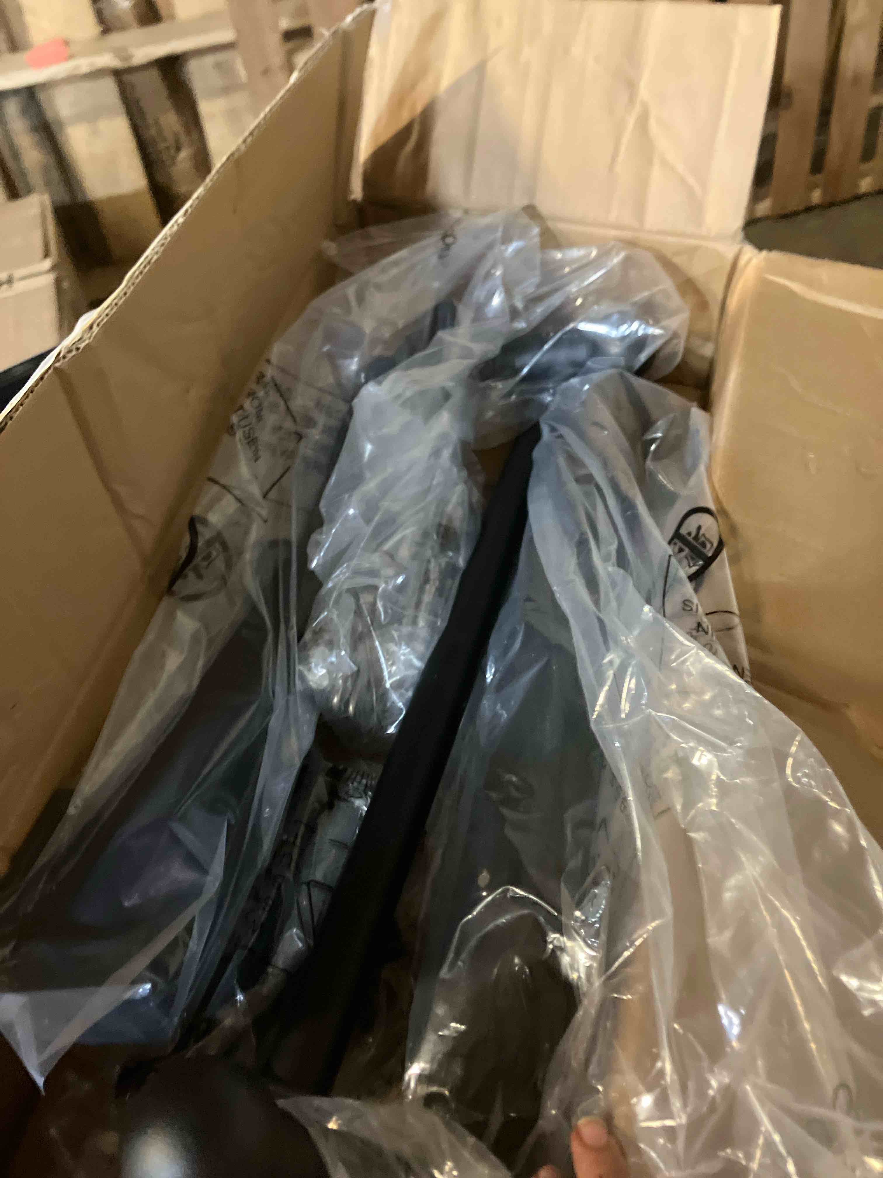 Condition photo showing Good Condition for Pull Up Bar Joist Mounted -800 lbs Adjustabl Heavy Duty Chin Up Bar, Perfect for Garage, Beam and Rafter Mounting, Easy Installation Pullup Bar, Ideal for Multiple Grip Options