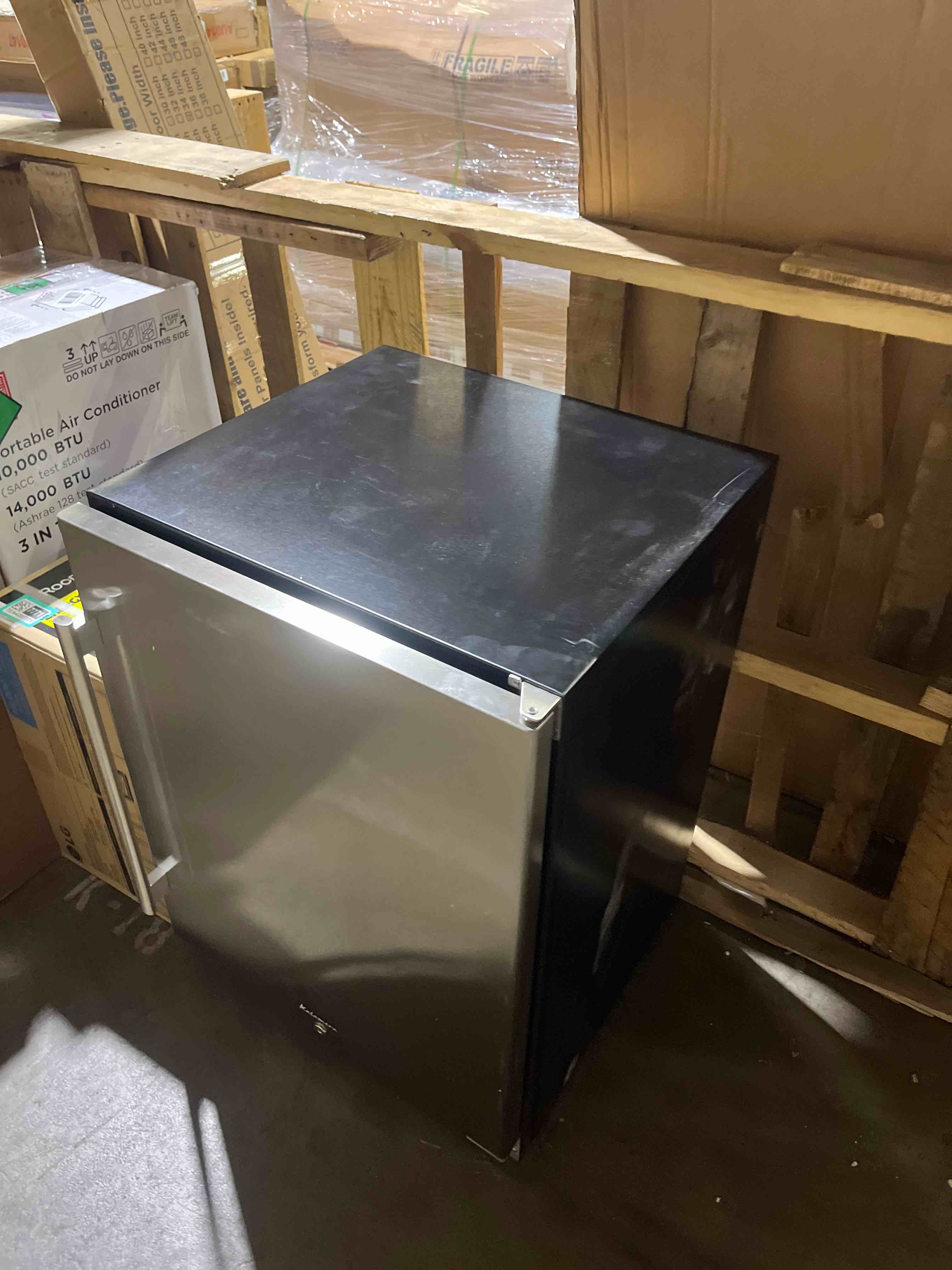 Condition photo showing Good Condition for kalamera 24 inch stainless steel beverage refrigerator, under counter beverage cooler for 154 cans with 32-41? temperature range - soda and beer refrigerator with soild stainless door