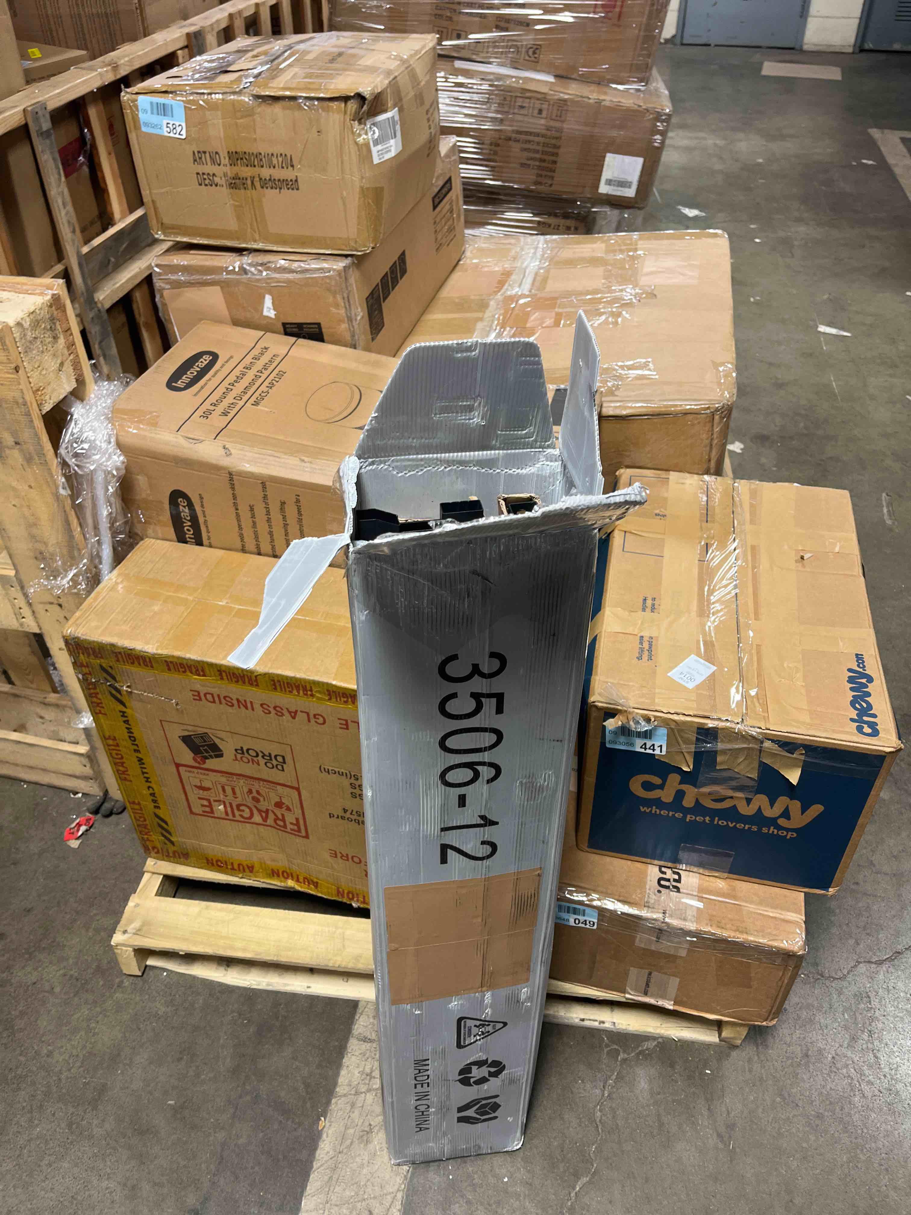 https://s3.amazonaws.com/lotting-images-prod/phillipi/TEA4208012_1778077709696.jpeg