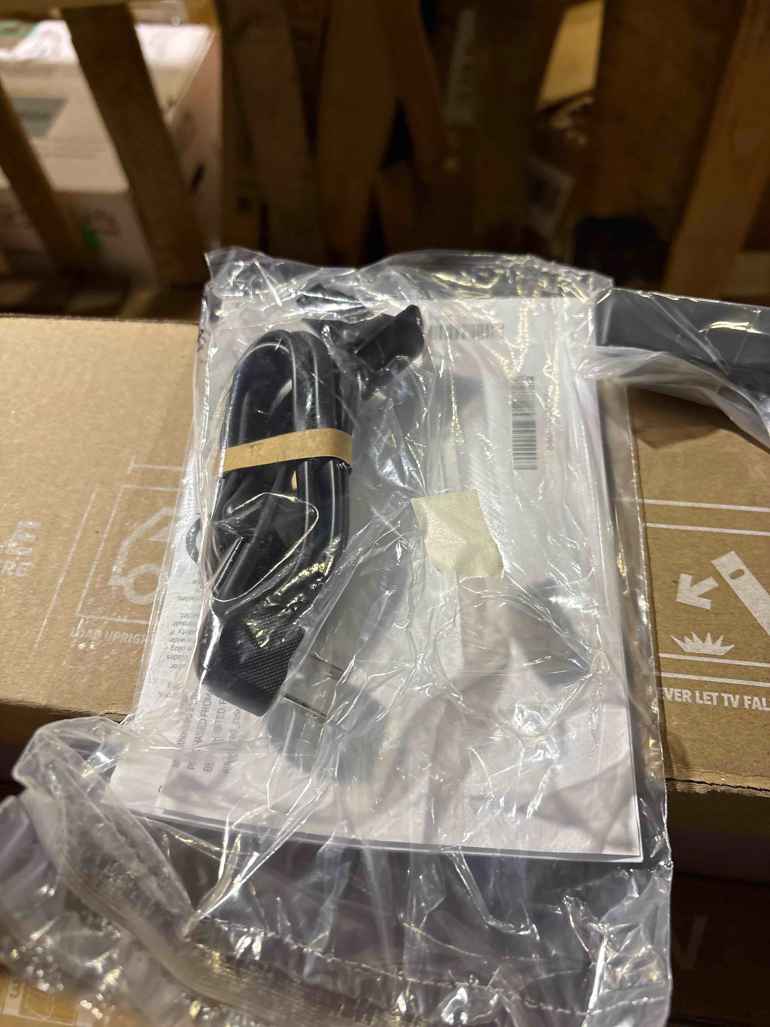 https://s3.amazonaws.com/lotting-images-prod/phillipi/TEA4208040_1778165971389.jpeg