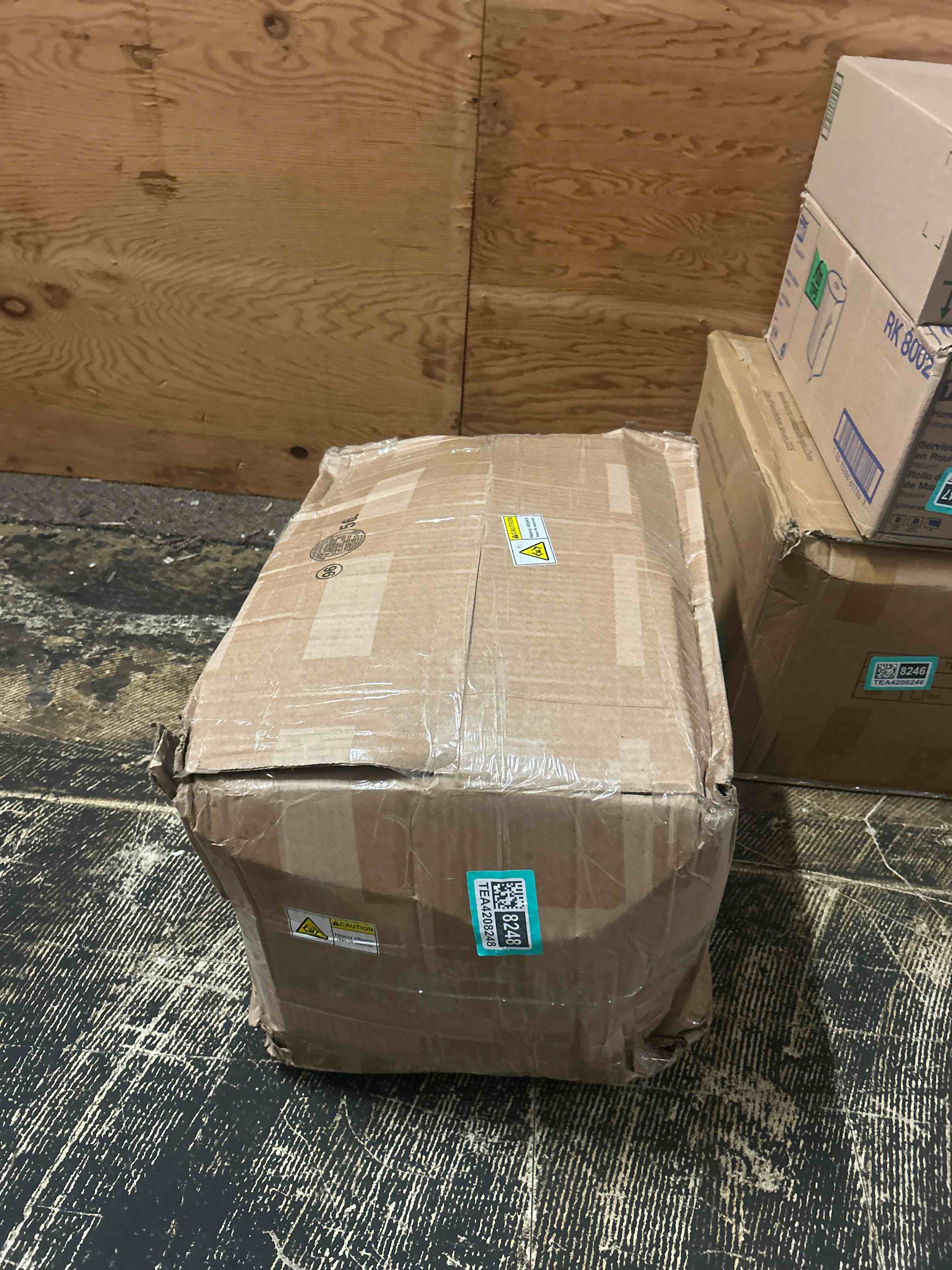 Condition photo showing New/Like New for 50 lb - raw peanuts for squirrels, raw in shell peanuts for birds and wildlife- squirrel food, wild bird seed - grown in the usa