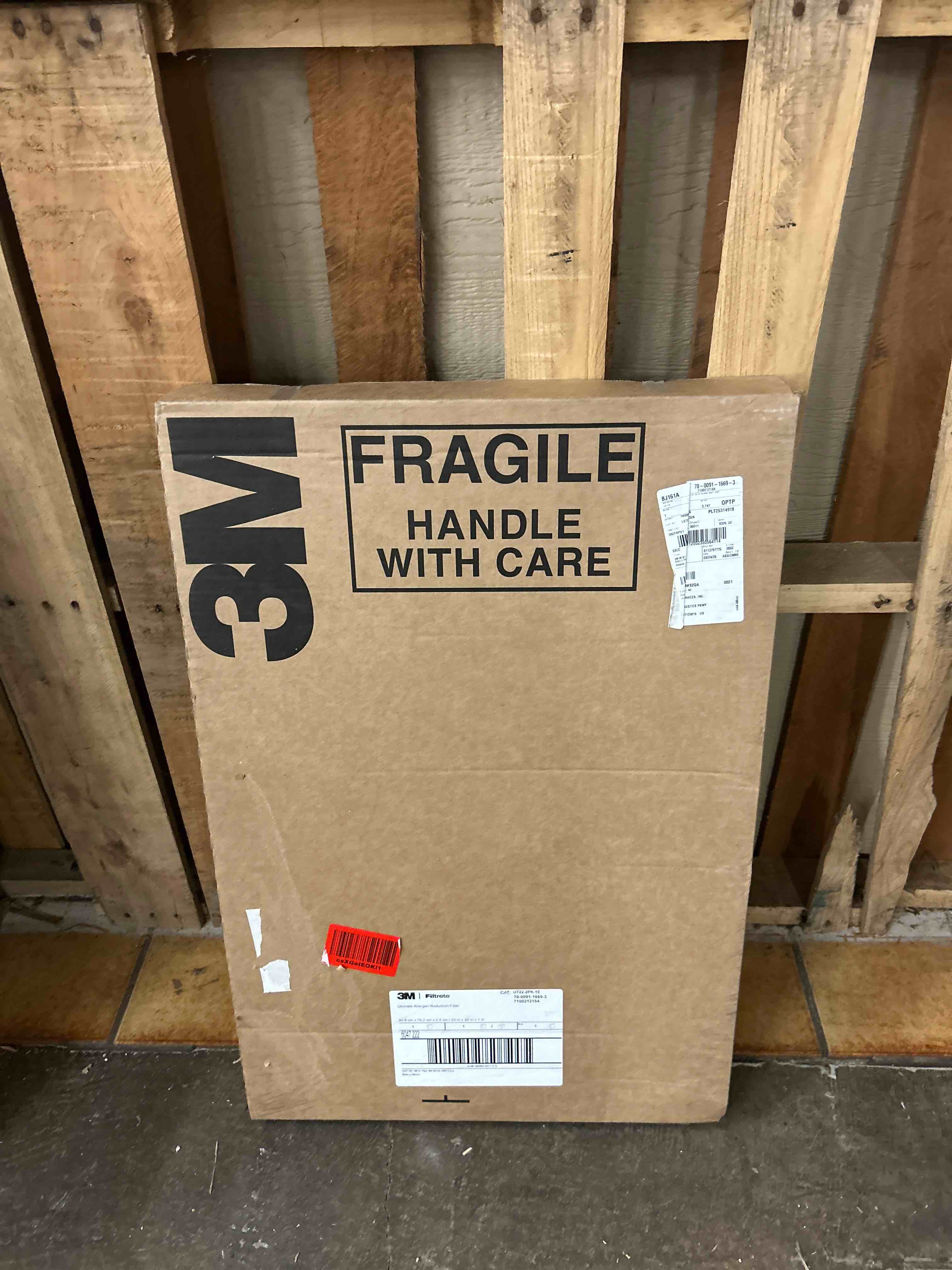 Condition photo showing New/Like New for filtrete 20x30x1 hvac furnace air filter  mpr 1900 merv 13  premium allergen  bacteria and virus  2 pack