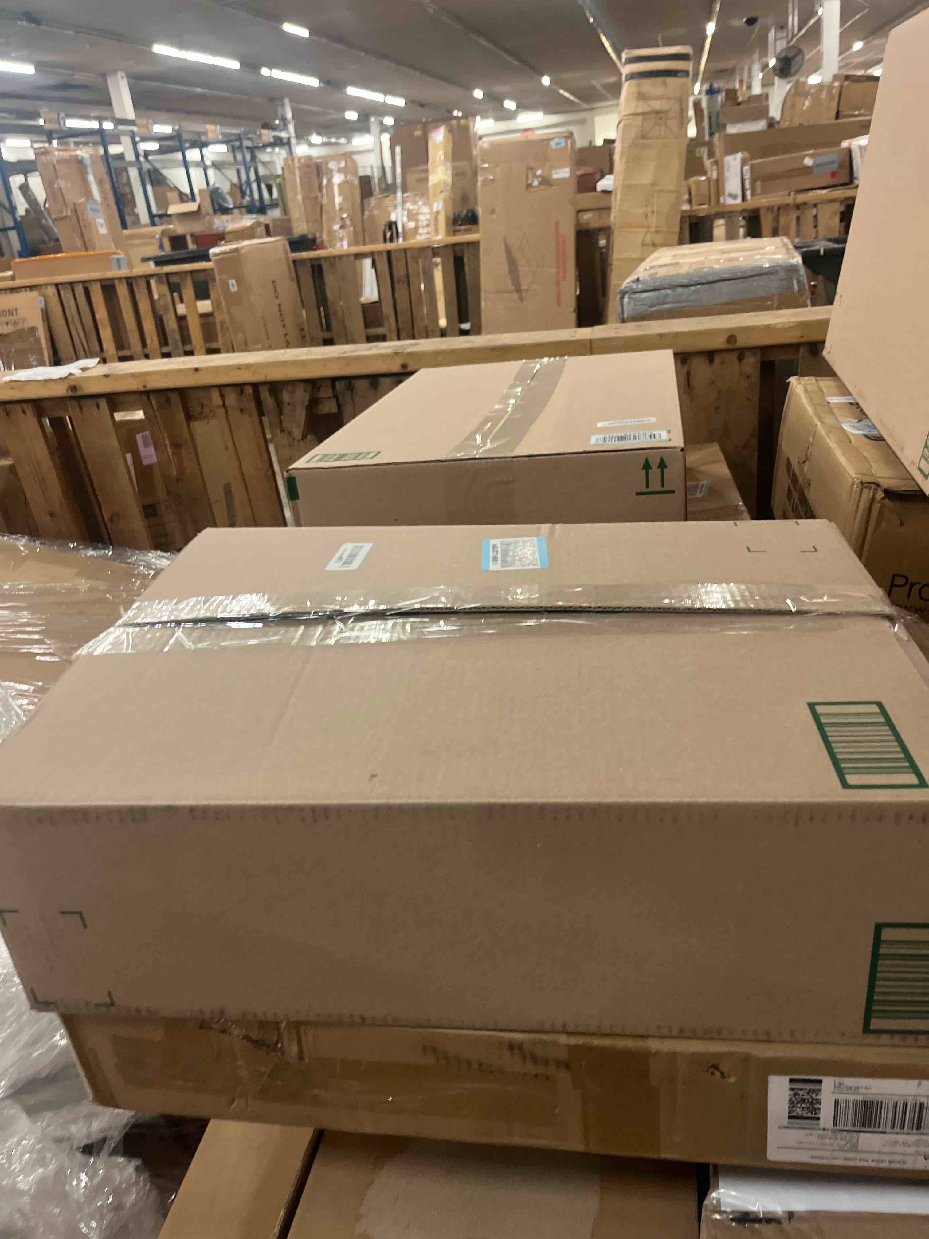 https://s3.amazonaws.com/lotting-images-prod/phillipi/TEA4208481_1780449859223.jpeg