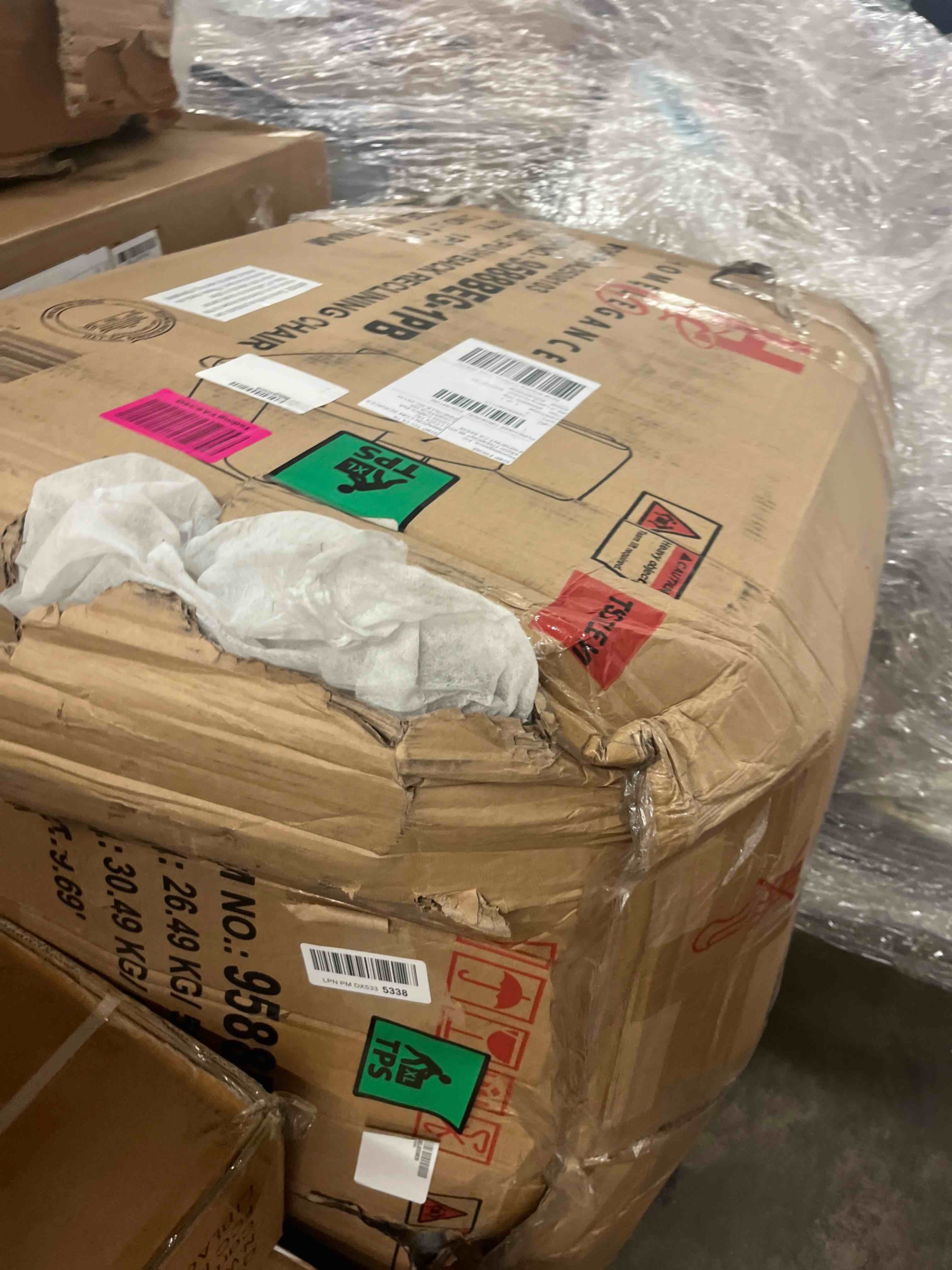 https://s3.amazonaws.com/lotting-images-prod/phillipi/TEA4208501_1780445555051.jpeg