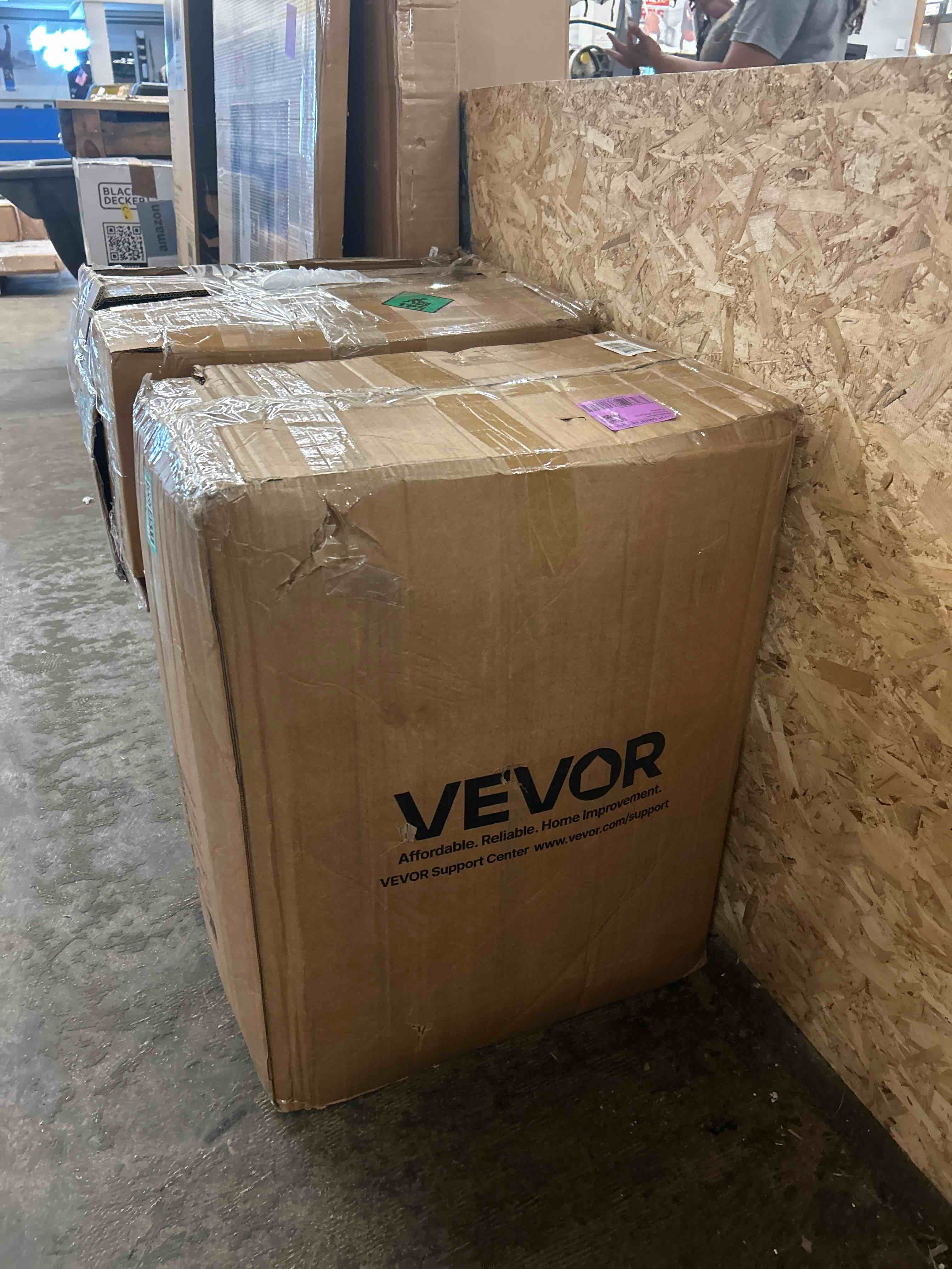https://s3.amazonaws.com/lotting-images-prod/phillipi/TEA4208511_1780445797796.jpeg