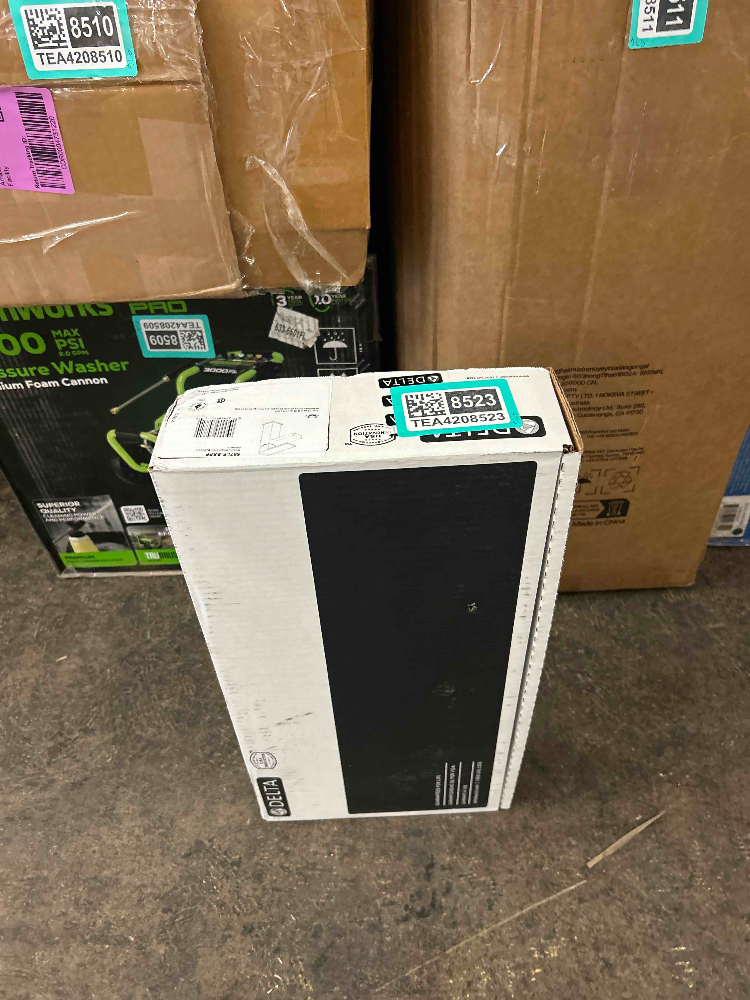 https://s3.amazonaws.com/lotting-images-prod/phillipi/TEA4208523_1780446746909.jpeg