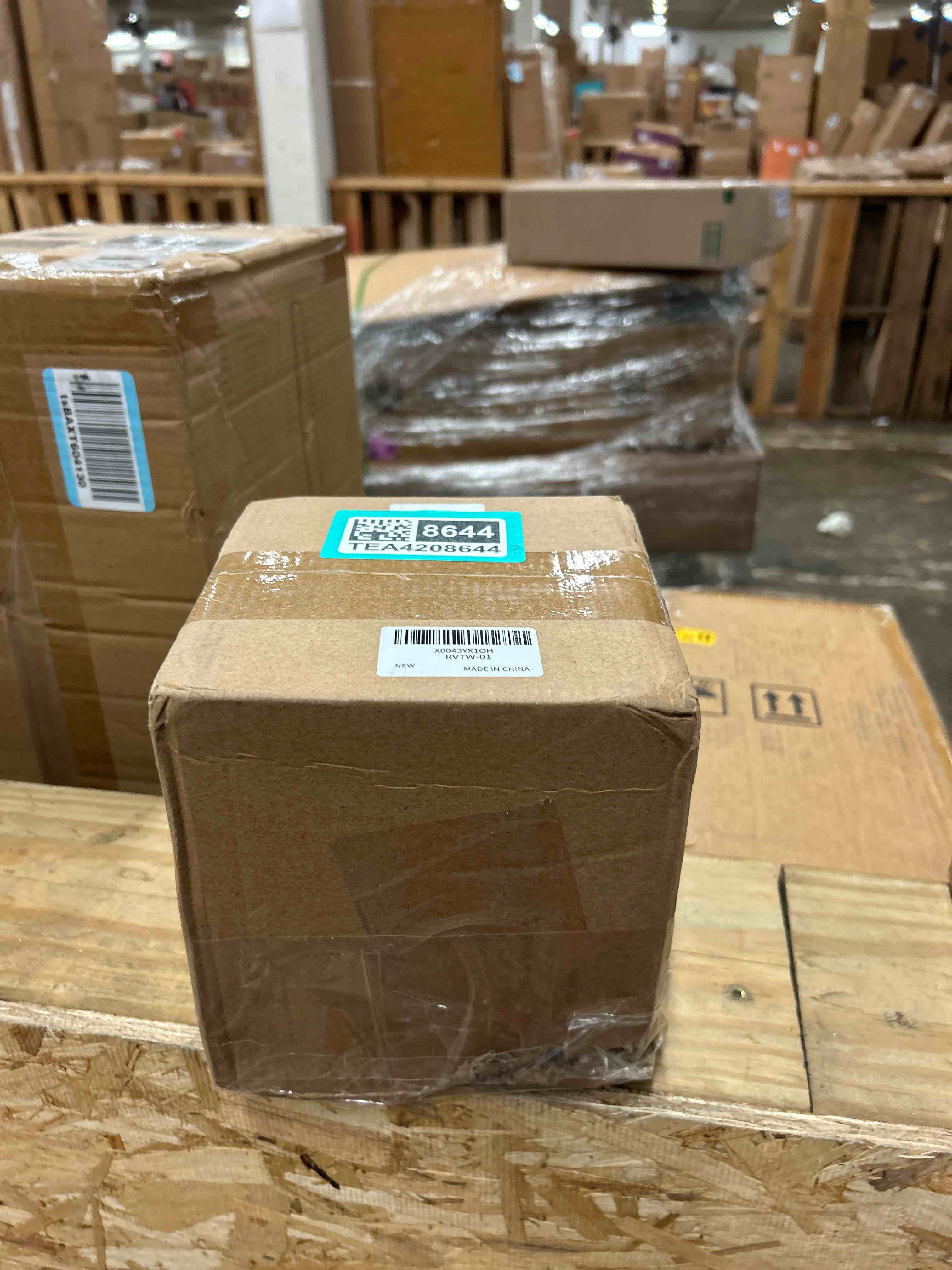https://s3.amazonaws.com/lotting-images-prod/phillipi/TEA4208644_1780534878146.jpeg