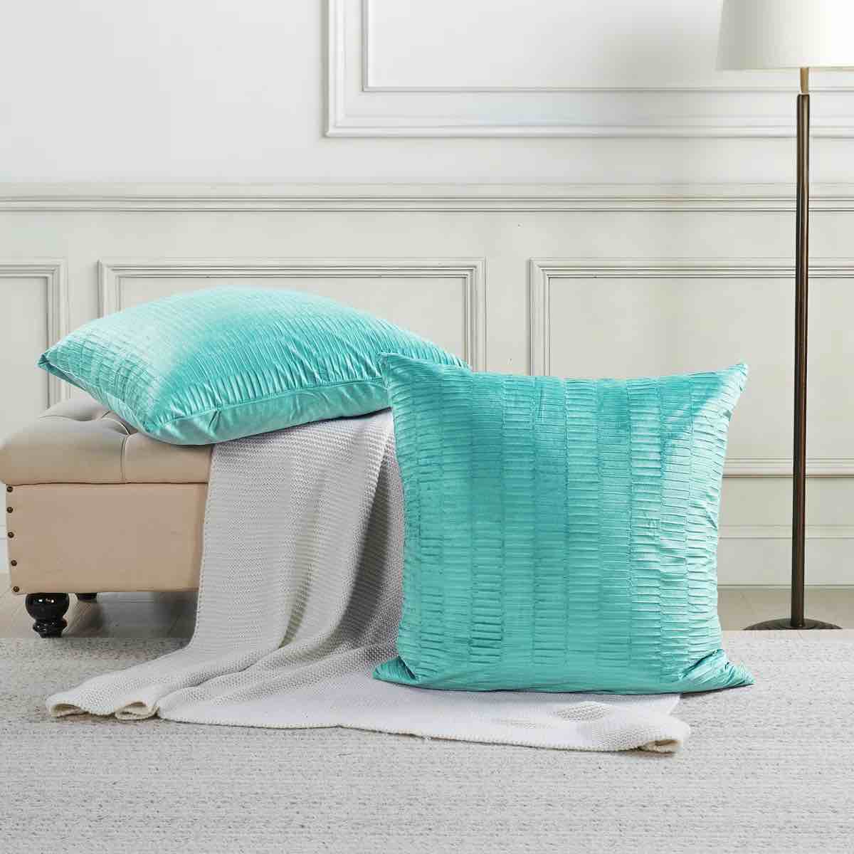 Condition photo showing New/Like New for velvet pleated euro pillow cover (set of 2