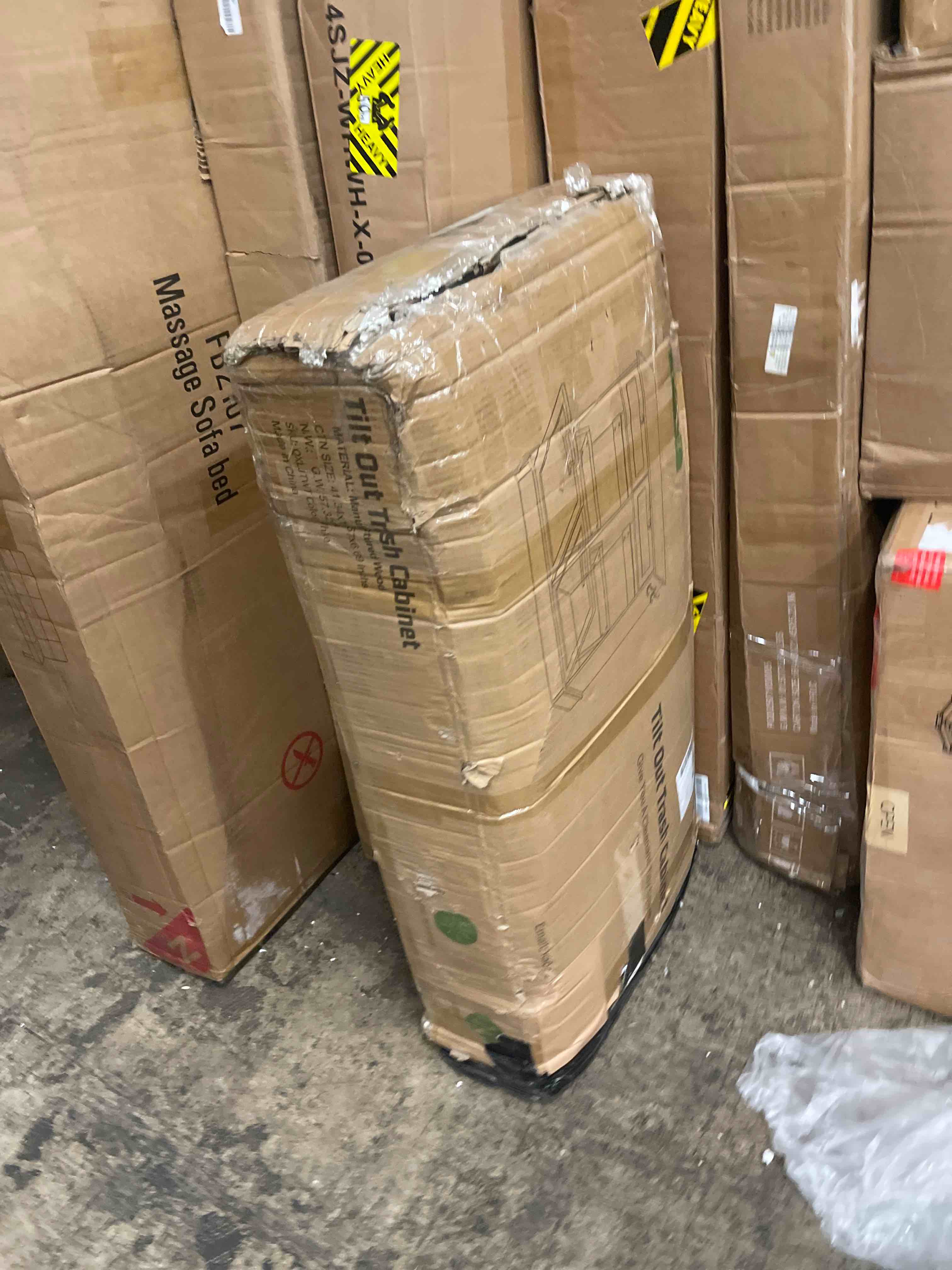 https://s3.amazonaws.com/lotting-images-prod/phillipi/TEA4209033_1781894604165.jpeg