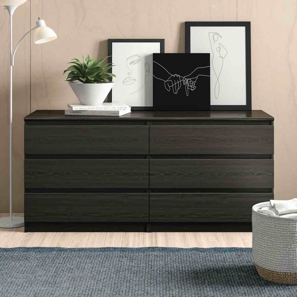 Condition photo showing Good Condition for 6-drawer dresser with strong storage