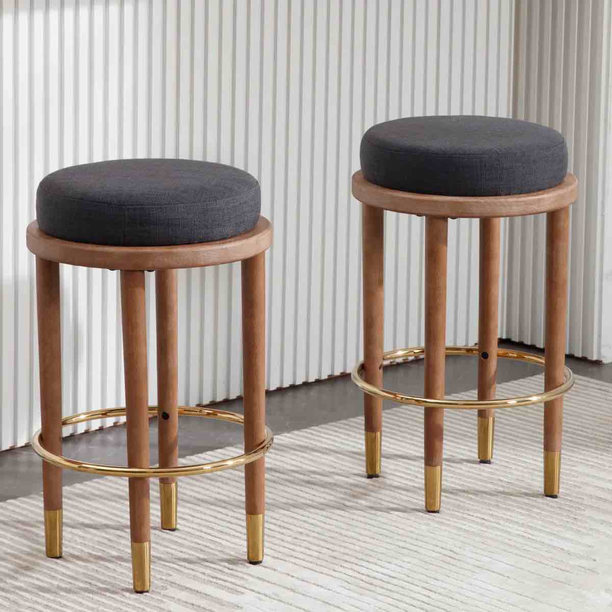 Condition photo showing New/Like New for  backless round counter stools set of 2- 5783cs