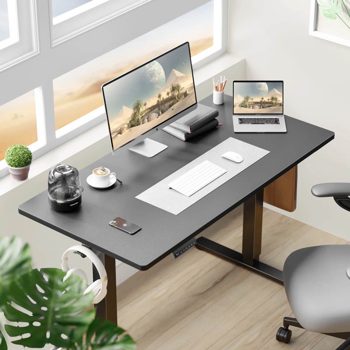 Condition photo showing New/Like New for koree standing & height-adjustable desks